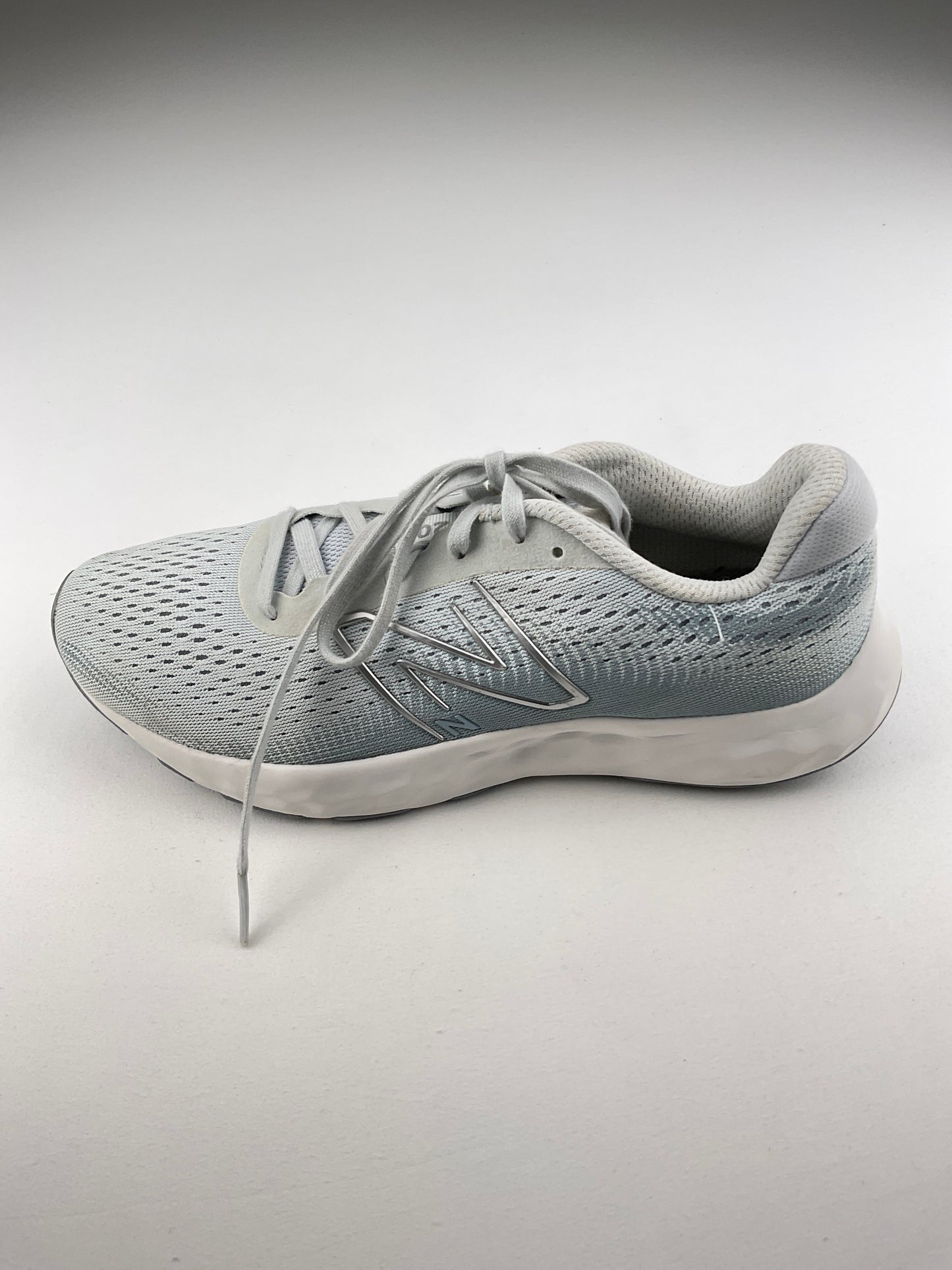 Tenis Gris Deportivo New Balance