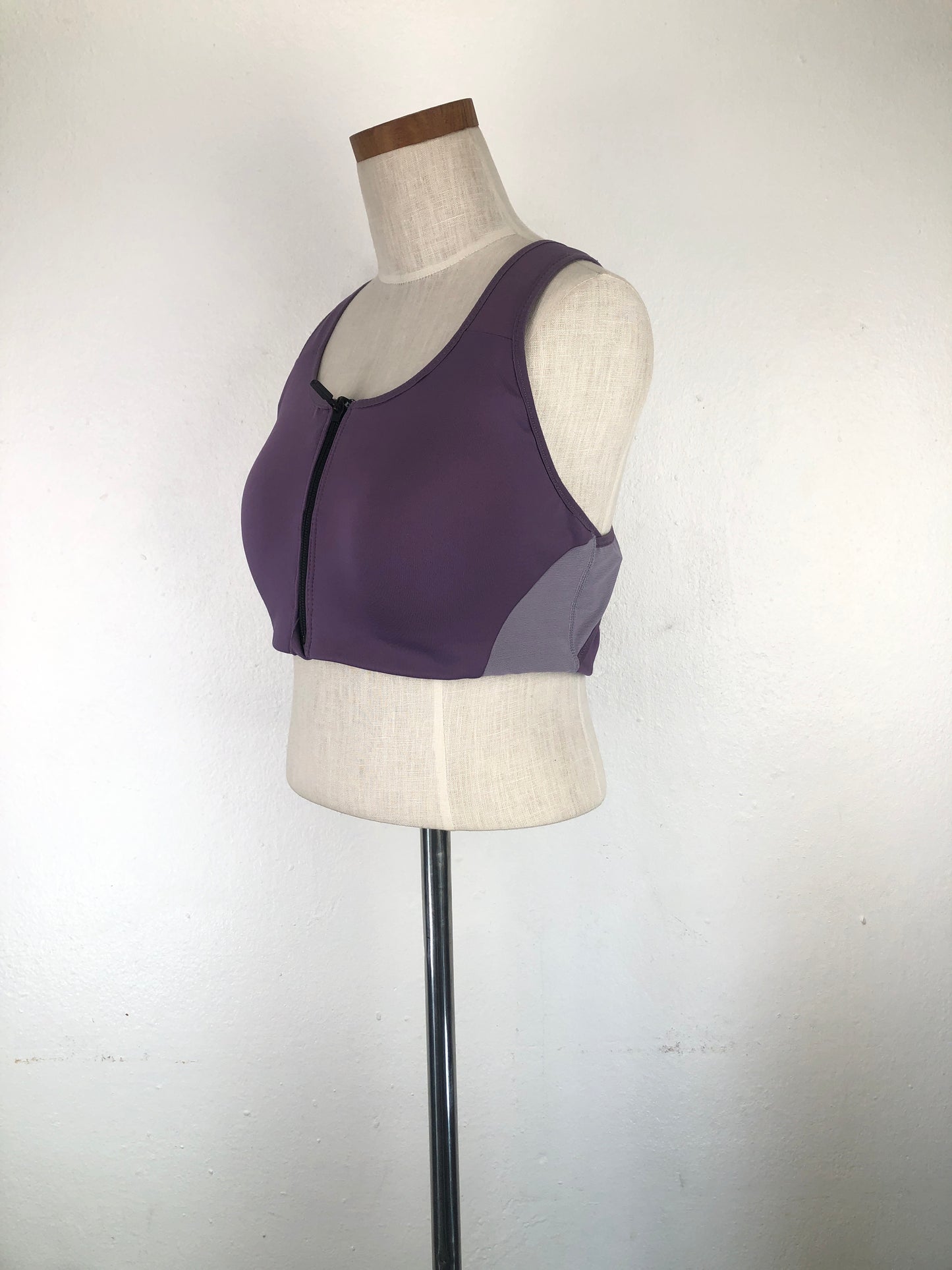 Blusita Morado Deportivo Nike