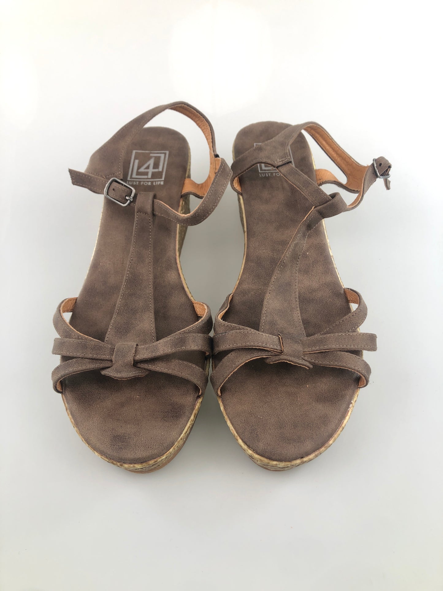 Zapatilla Marron Lust ForLife