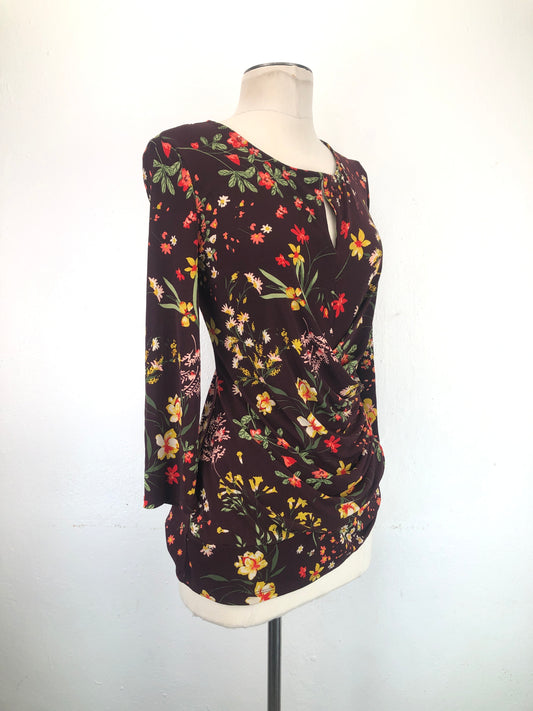 Blusa Rojo vino Floral 7Aveue