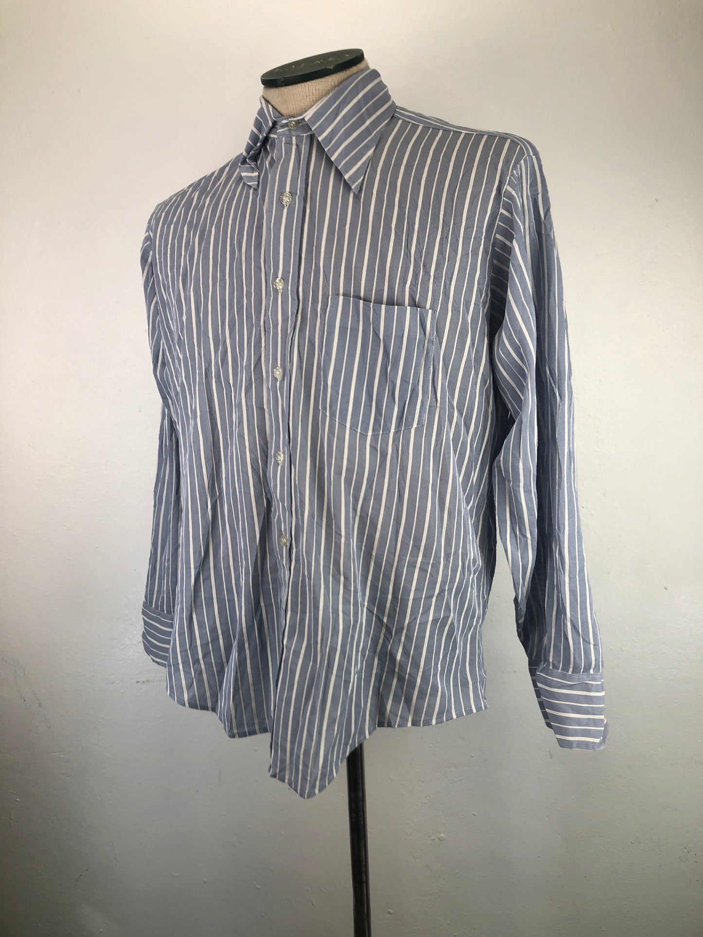 Camisa Gris De Rayas T.M jEWIN