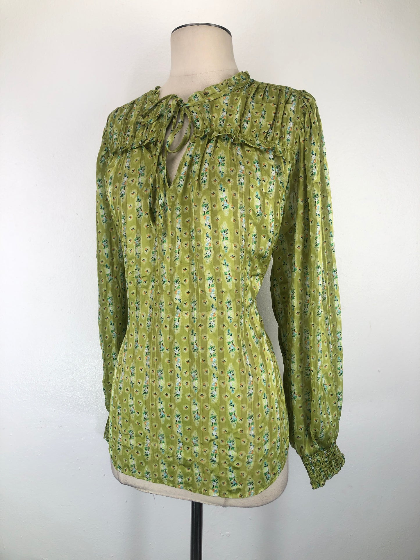 Blusa Verde de Flores Maison D Amelie