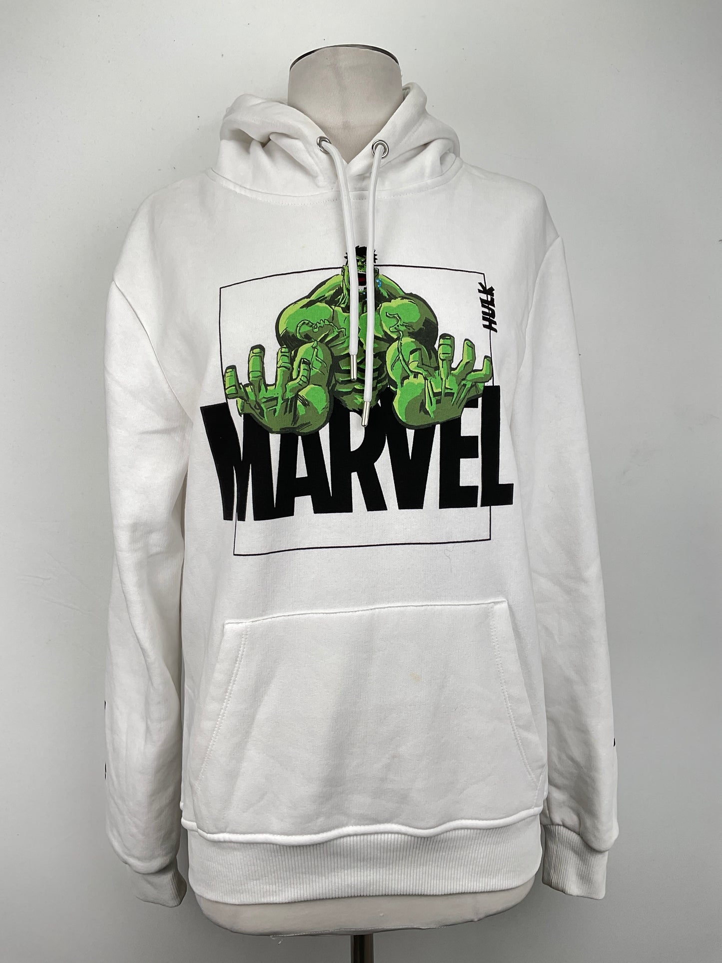 Abrigo Blanco Marvel