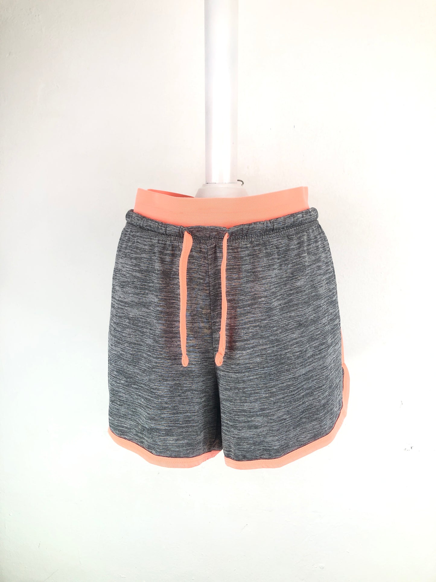 Short Gris Just Be