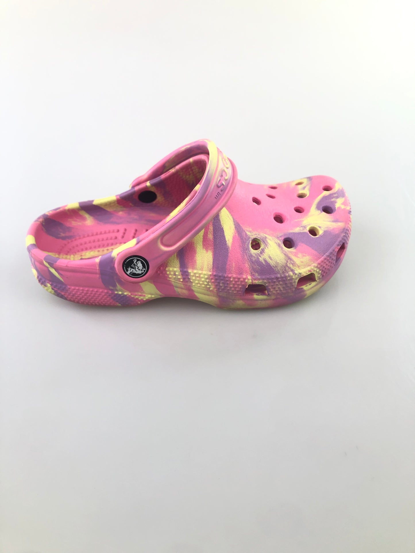Sadalia Multicolor Crocs