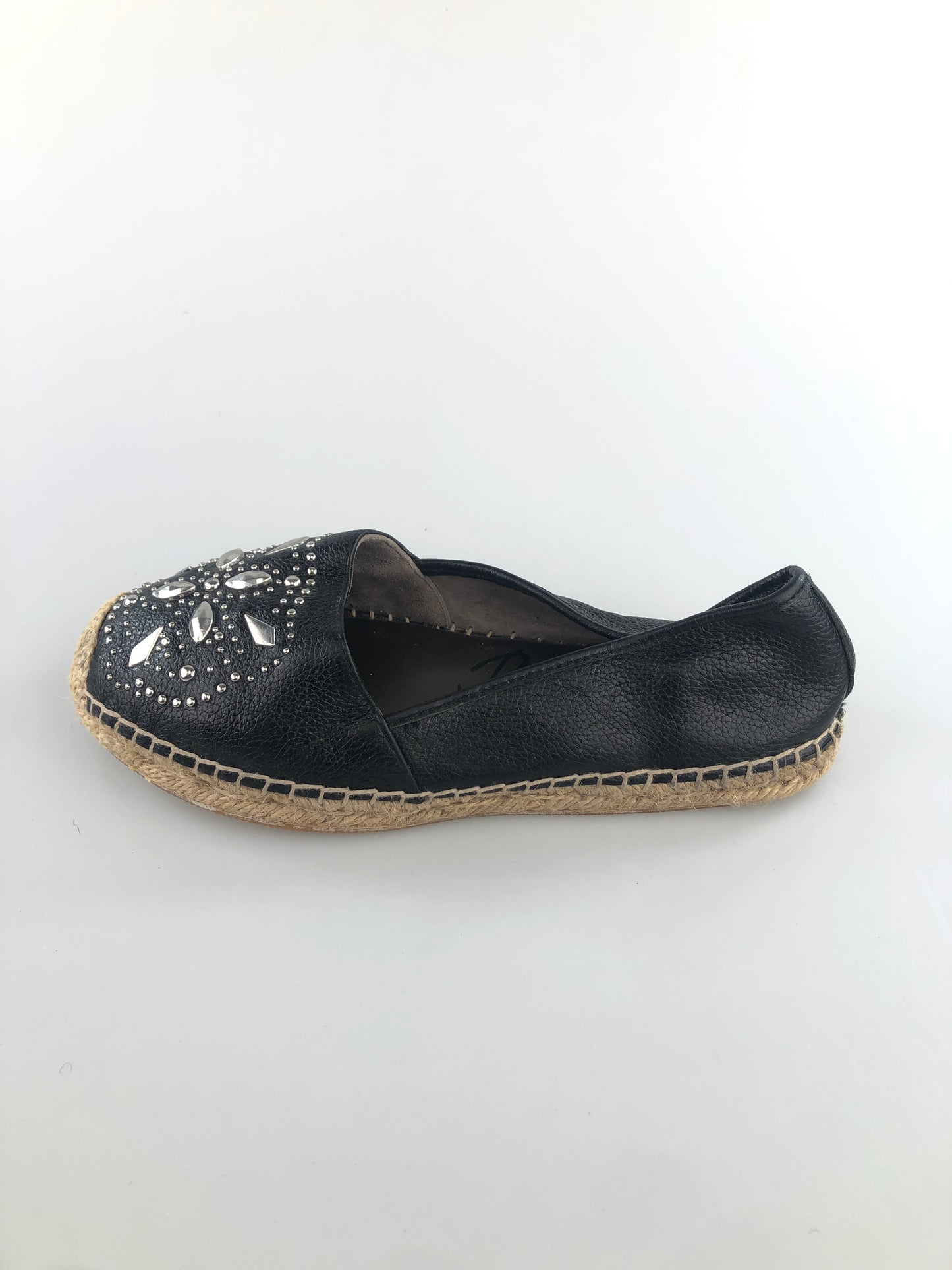 Apagarta Negro Brighton