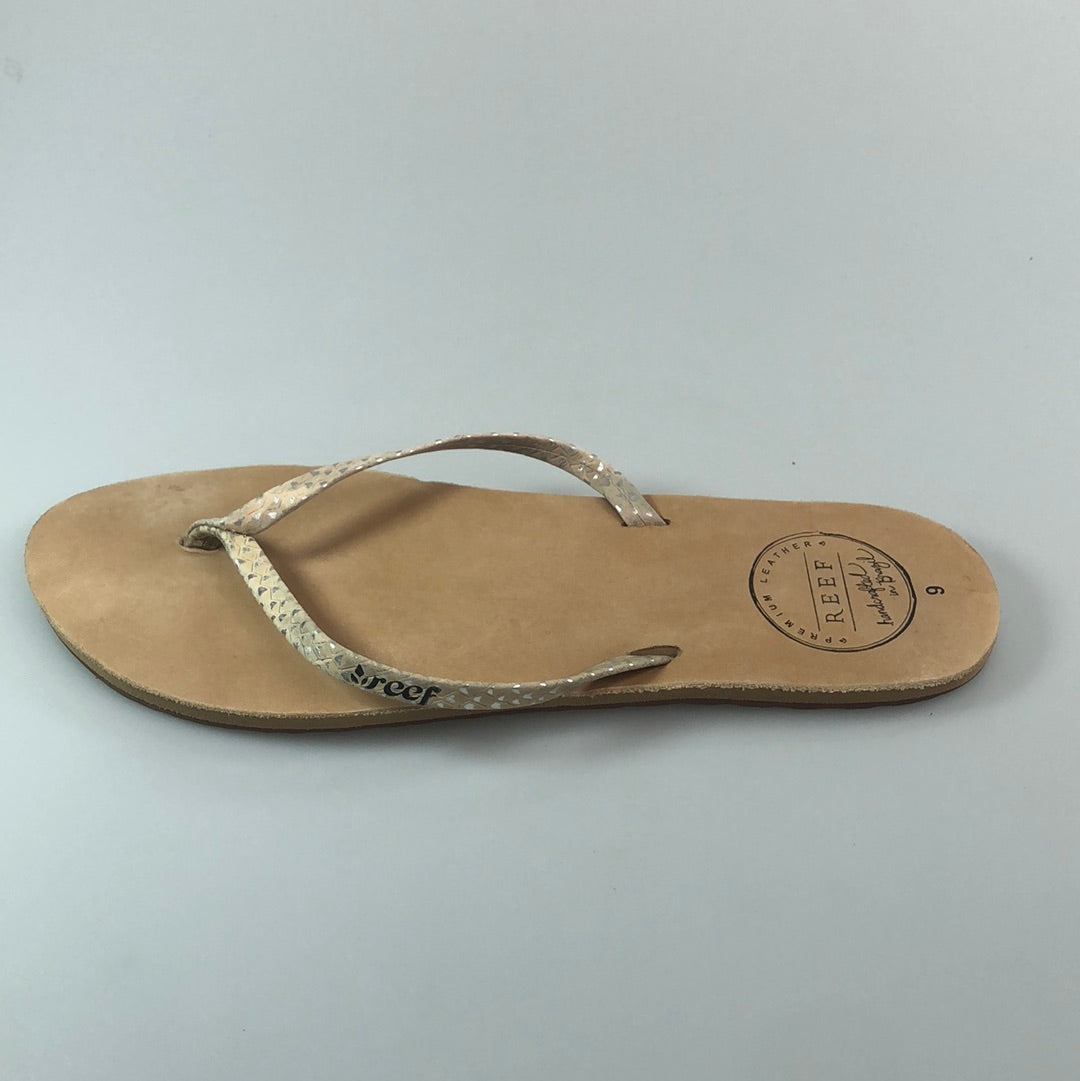 Sandalia Crema Reef