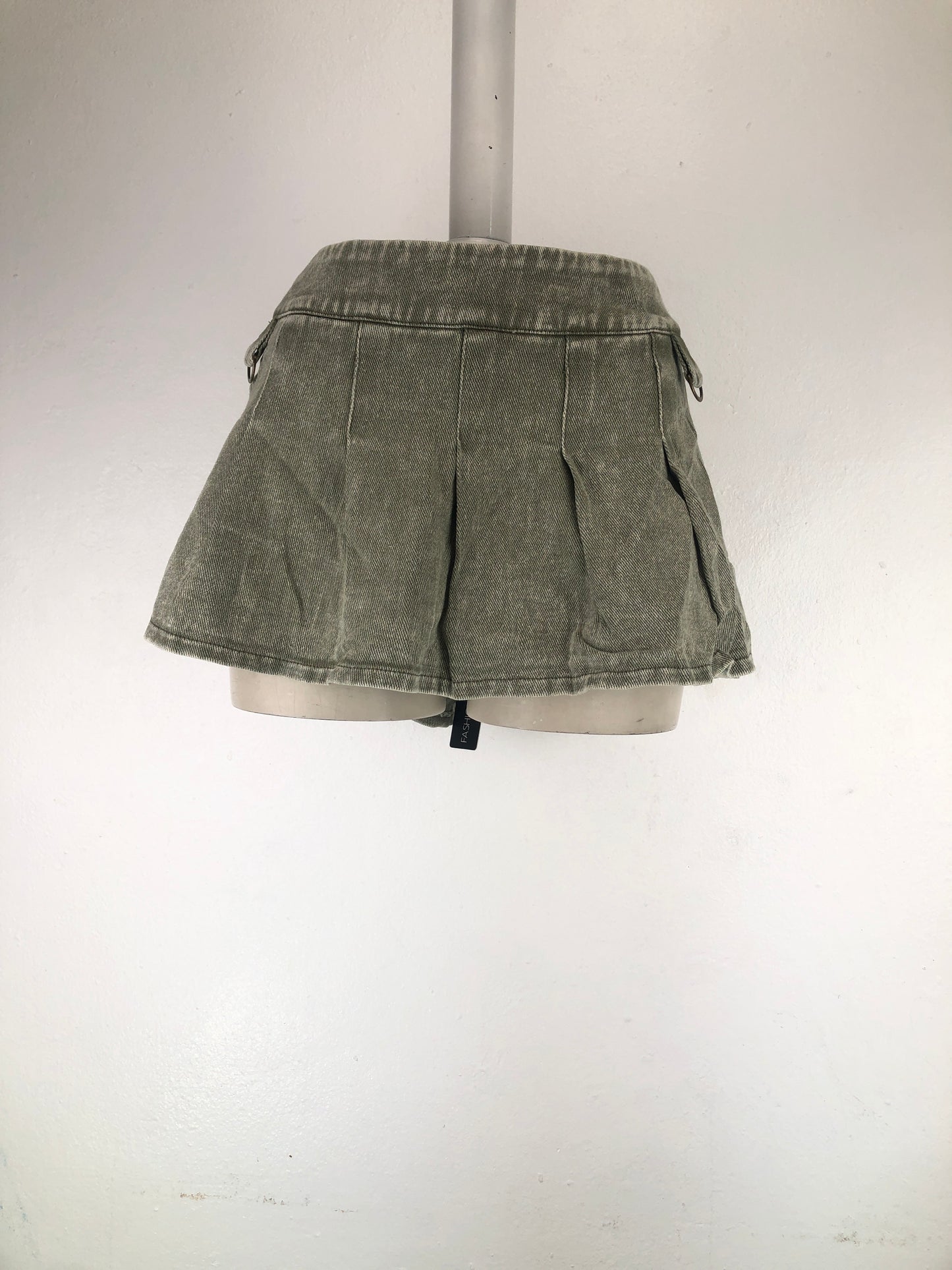 Falda Verde Fashion Nova