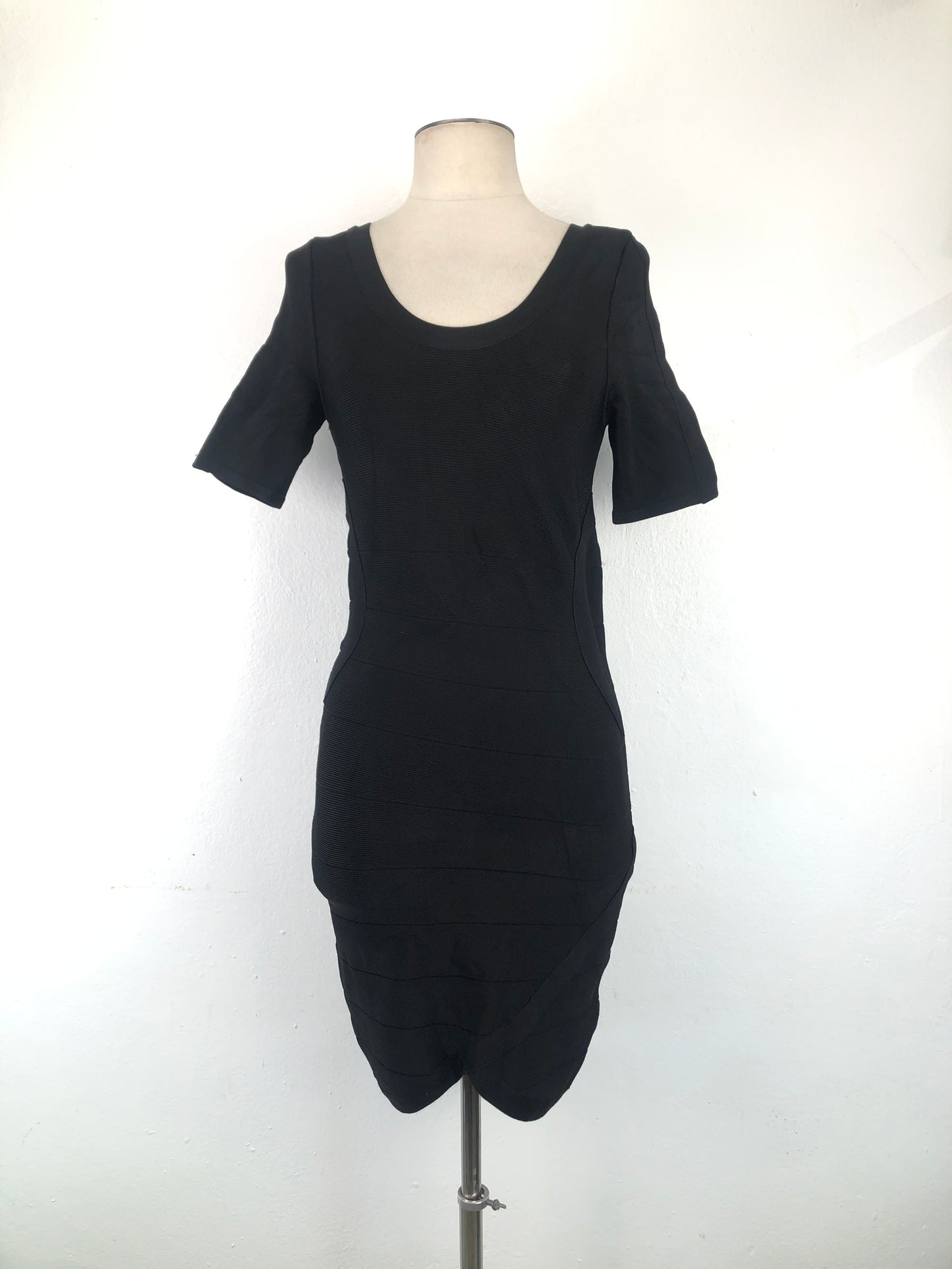 Vestido Negro Bebe
