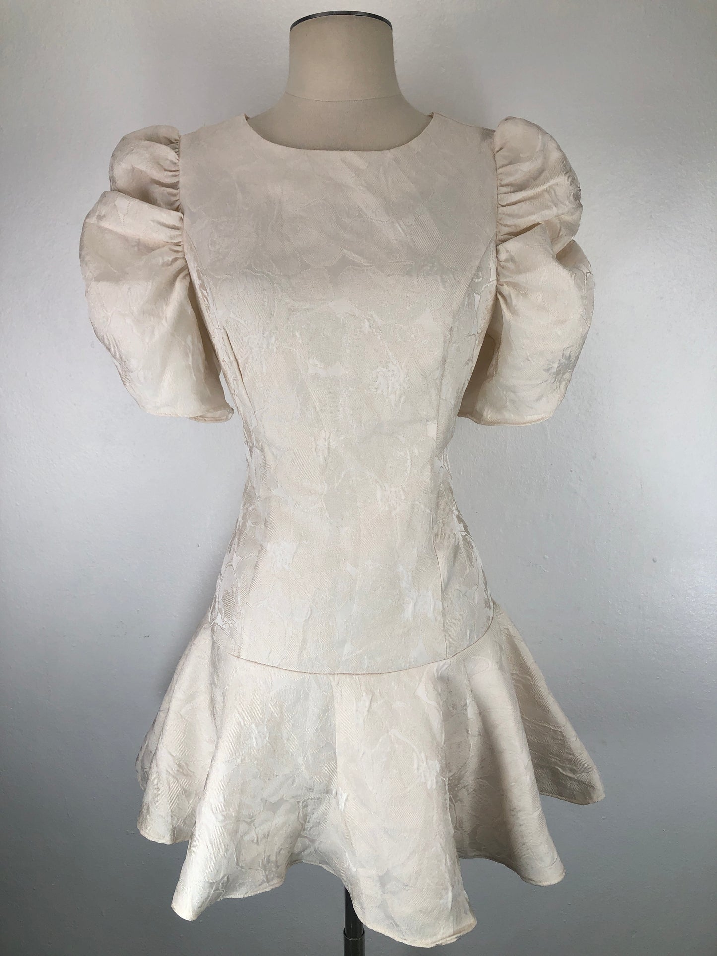 Vestido Beige DO BE