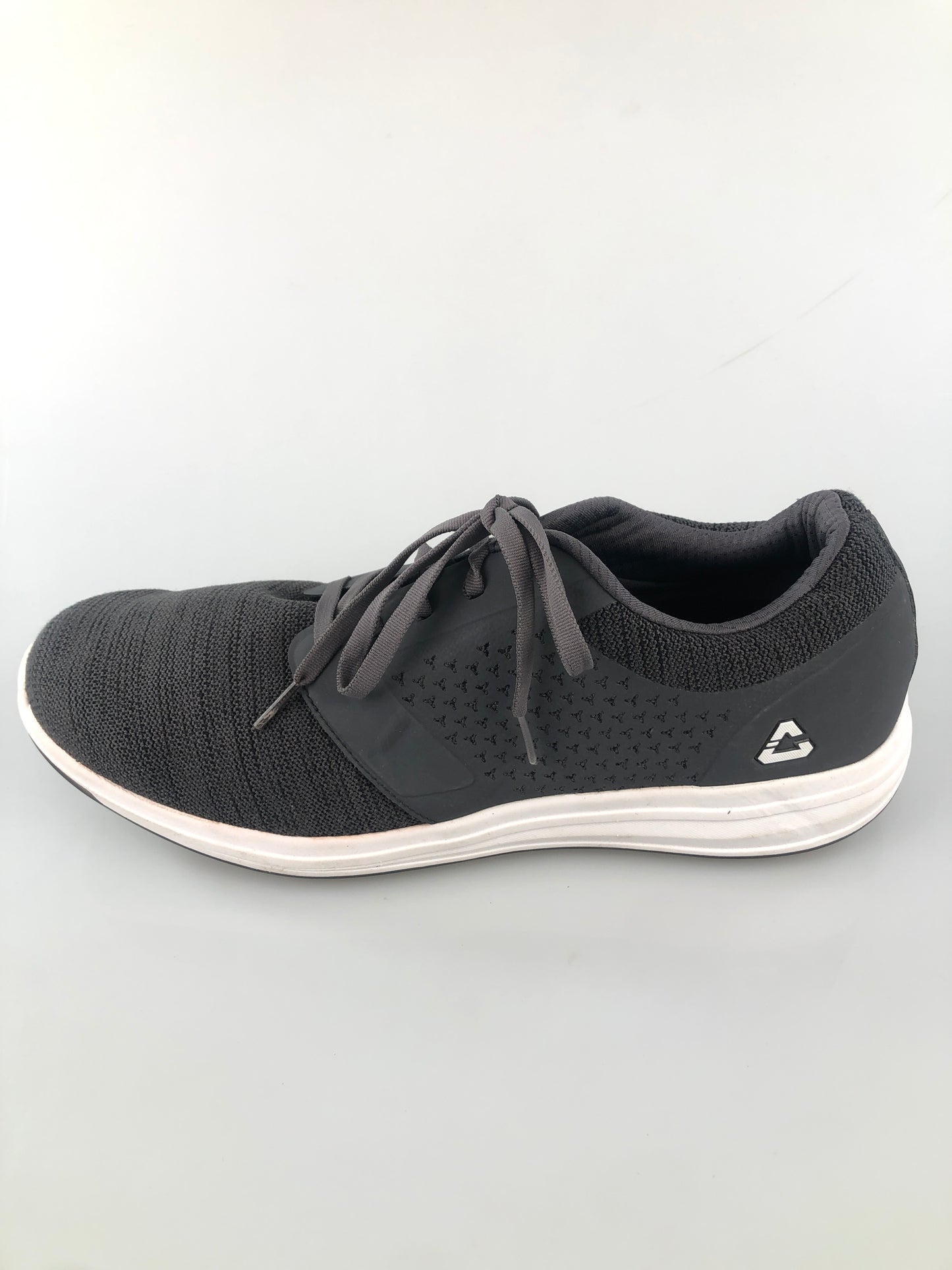 Tenis Gris Deportivo Cuater