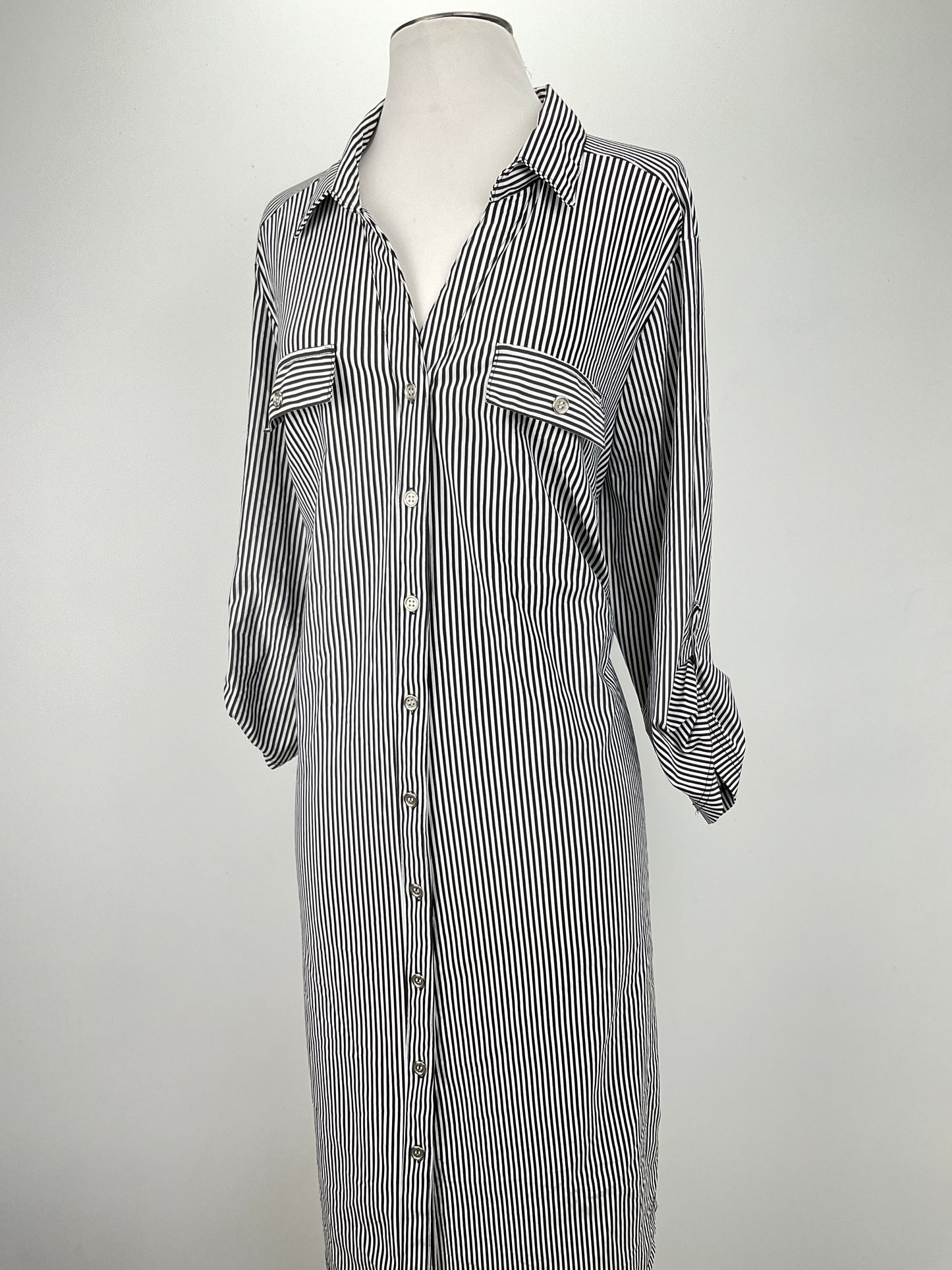 Vestido Camisero Negro de Rayas Mile Gabrielle