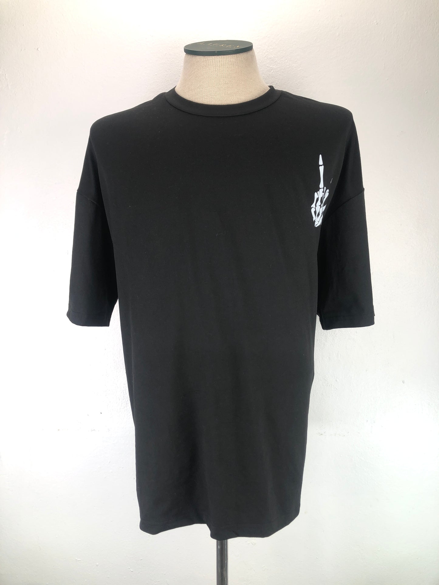 Camiseta Negro Shein