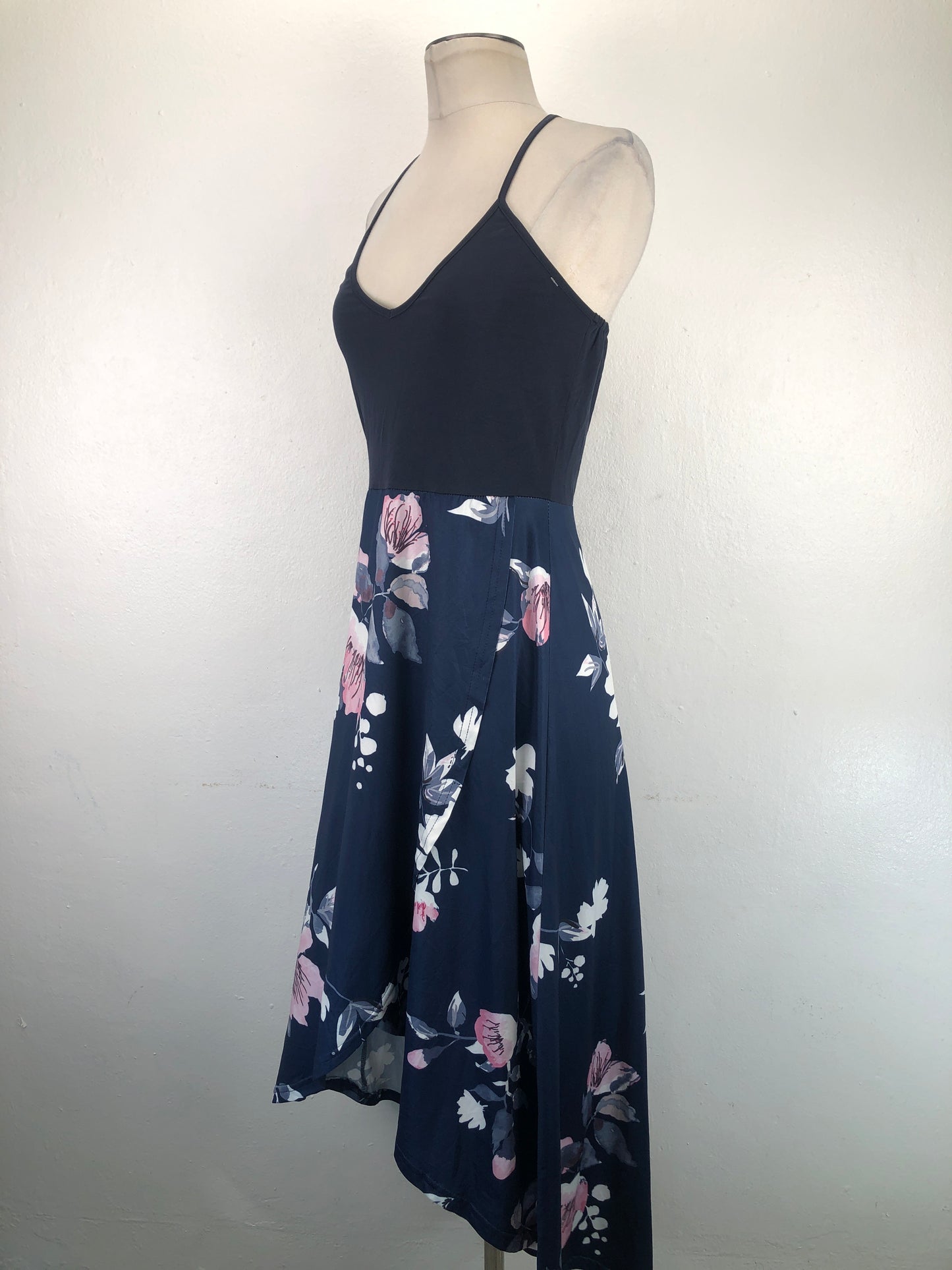 Vestido Azul marino Floral Variangis