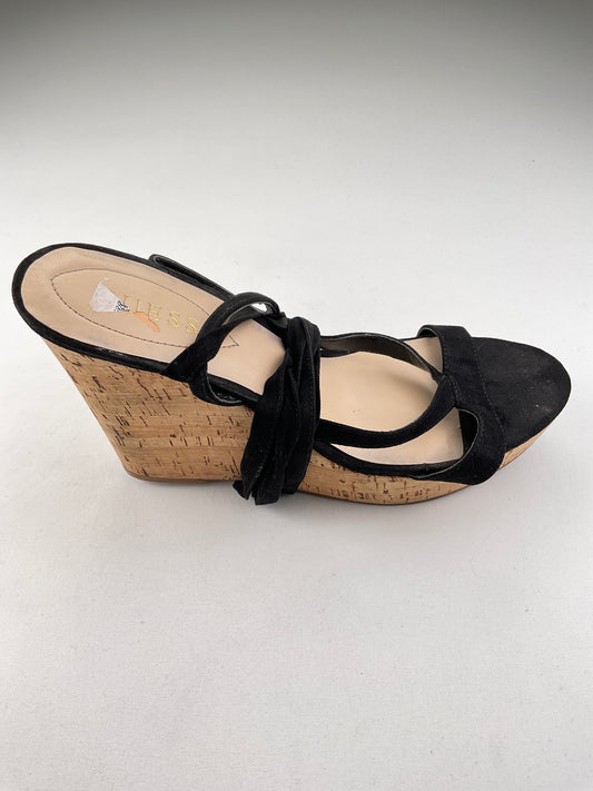 Zapatilla Negro Plataforma Guess