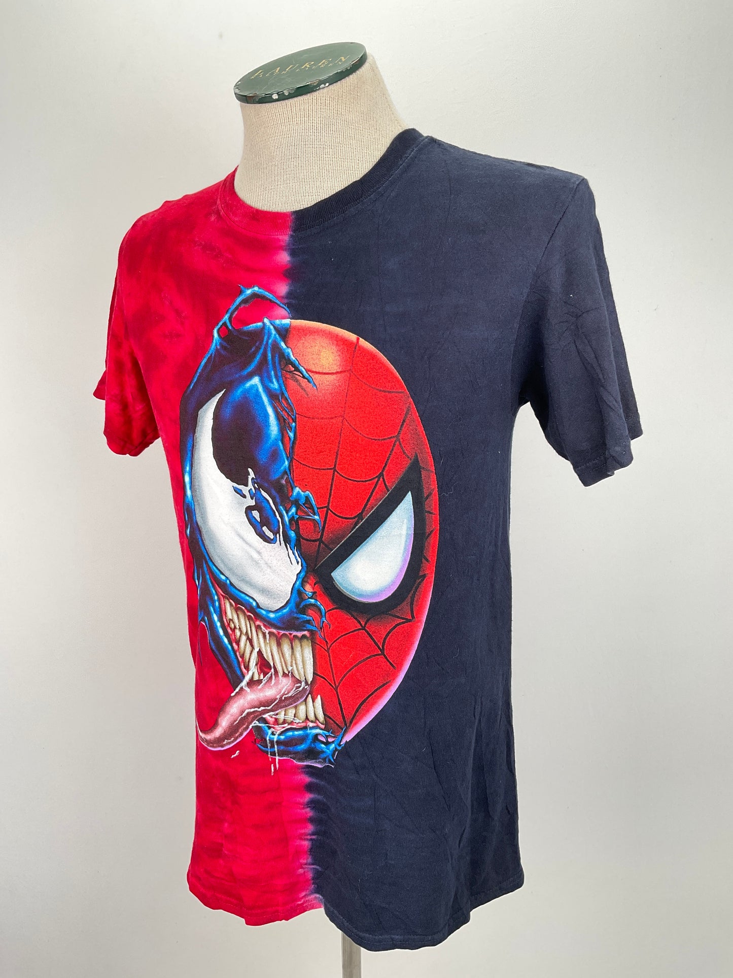 Camiseta Rojo Universal Studios