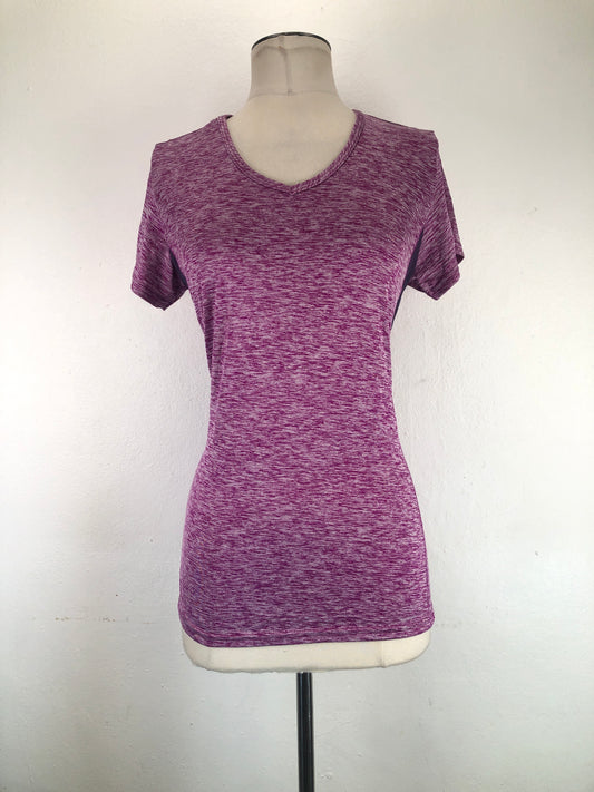 Camiseta Morado Deportivo Realessentials