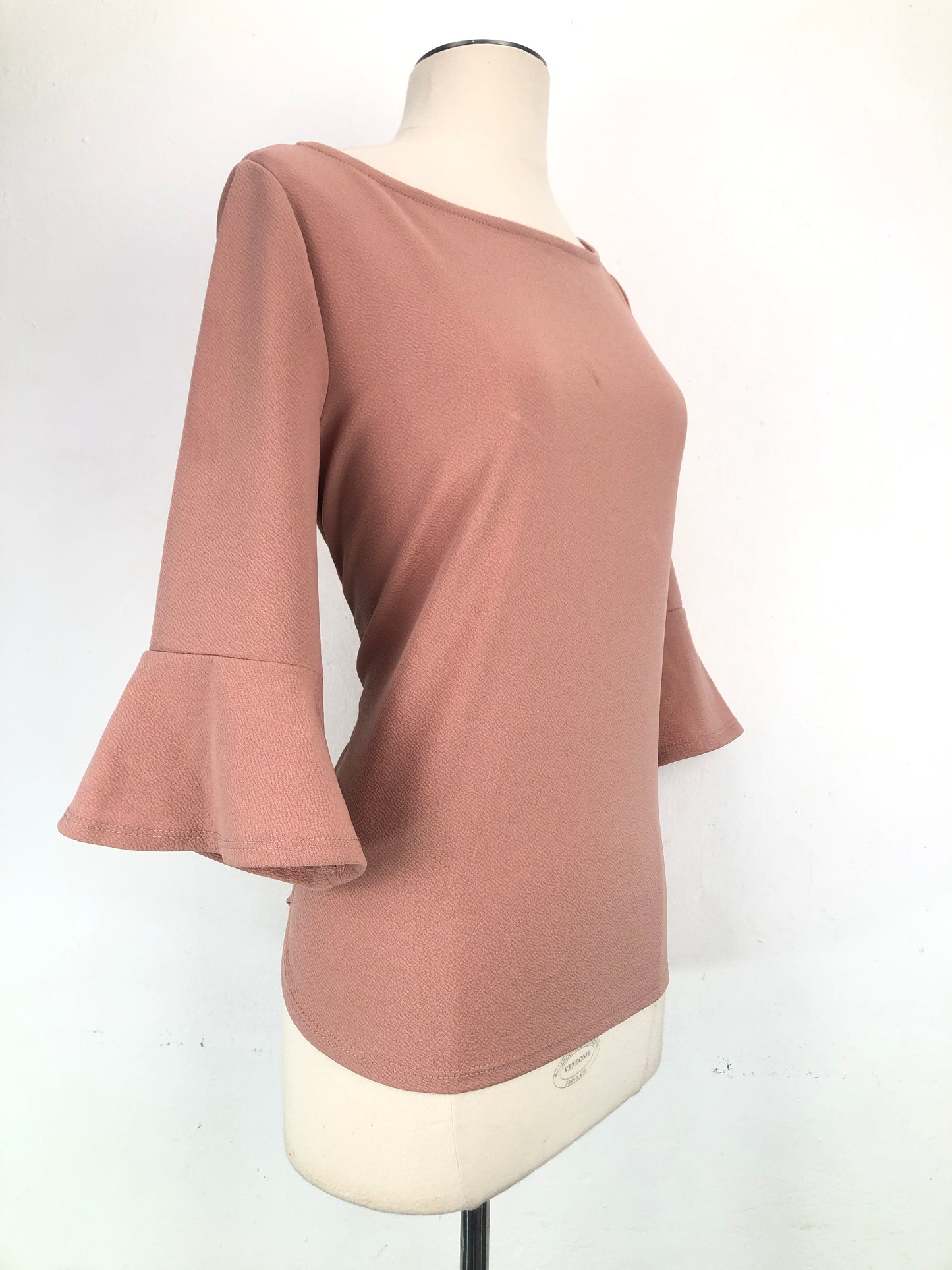 Blusa Nude Green Envelope