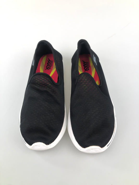 Alpargata Negro Skechers Max