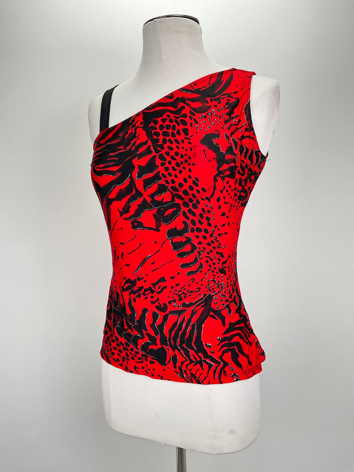 Blusa Rojo Floral Student Name