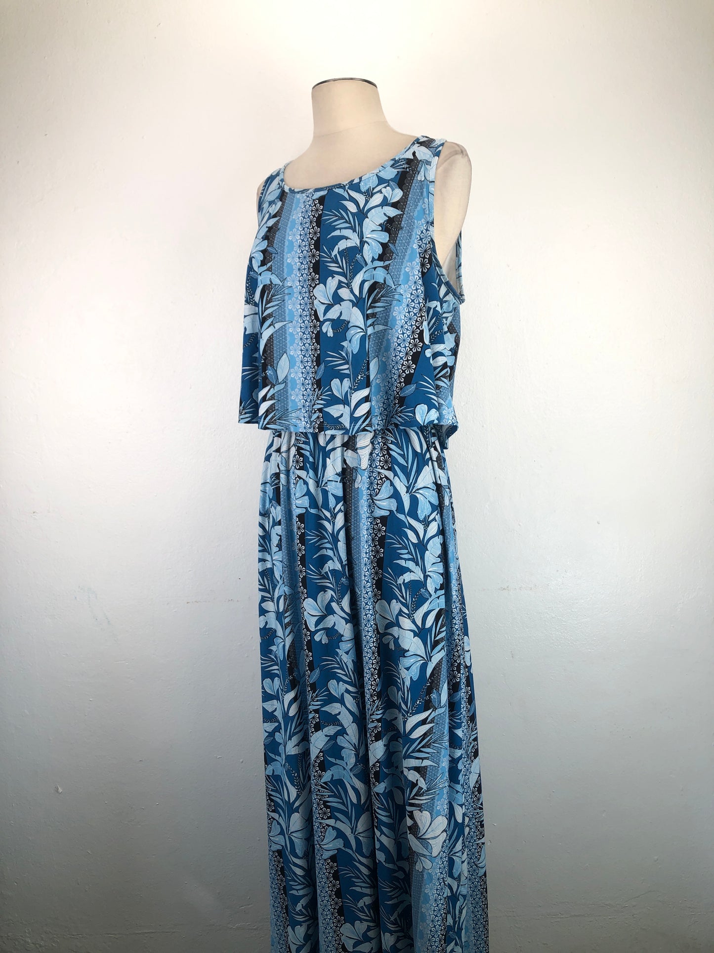 Vestido Azul De Flores Variangis