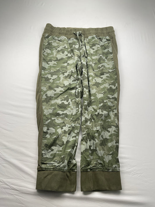 Jogger Verde de Guadia Time and tru