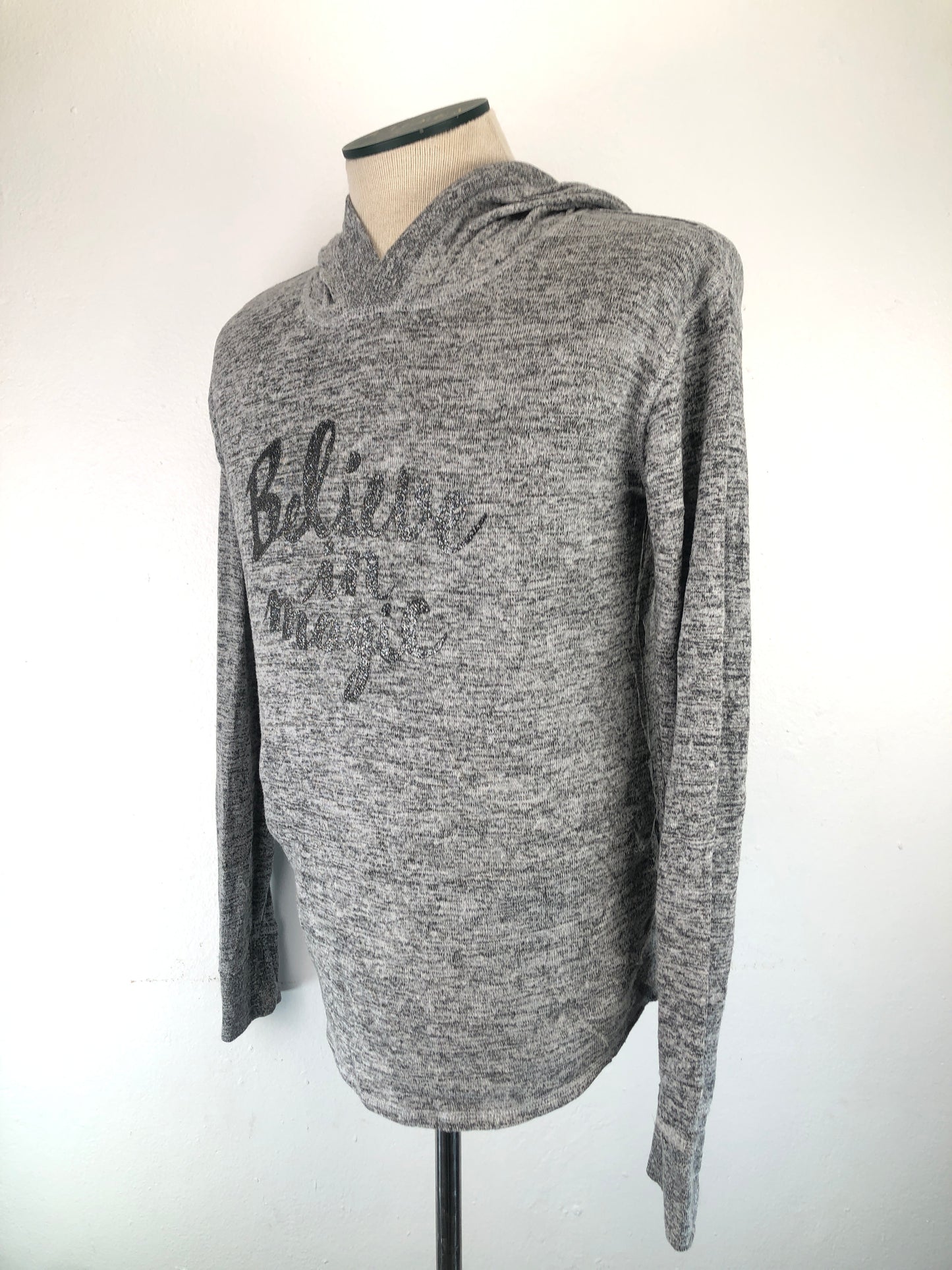 Abrigo Gris Label of Graded Goods