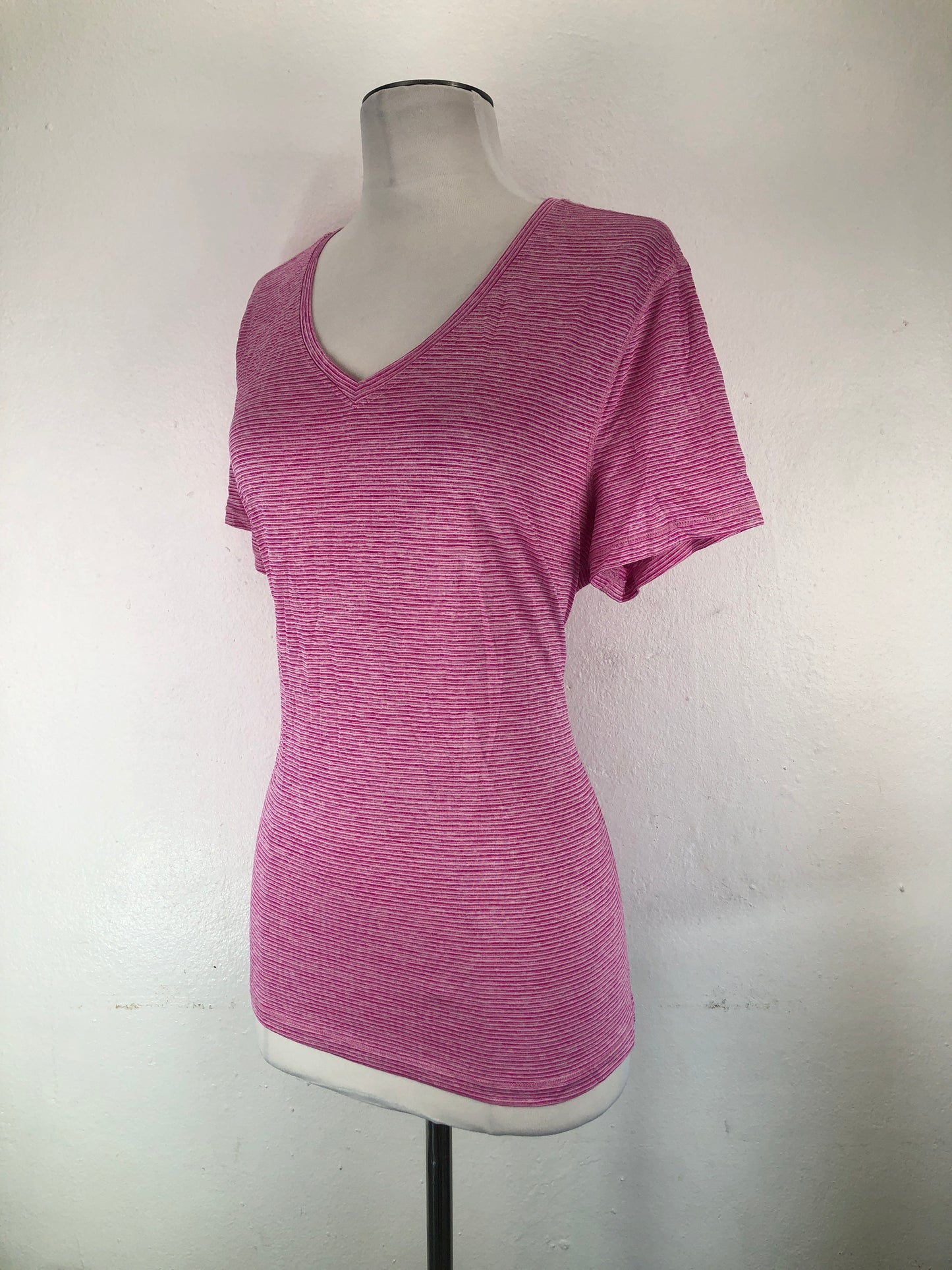Camiseta Rosado de Rayas Athletic