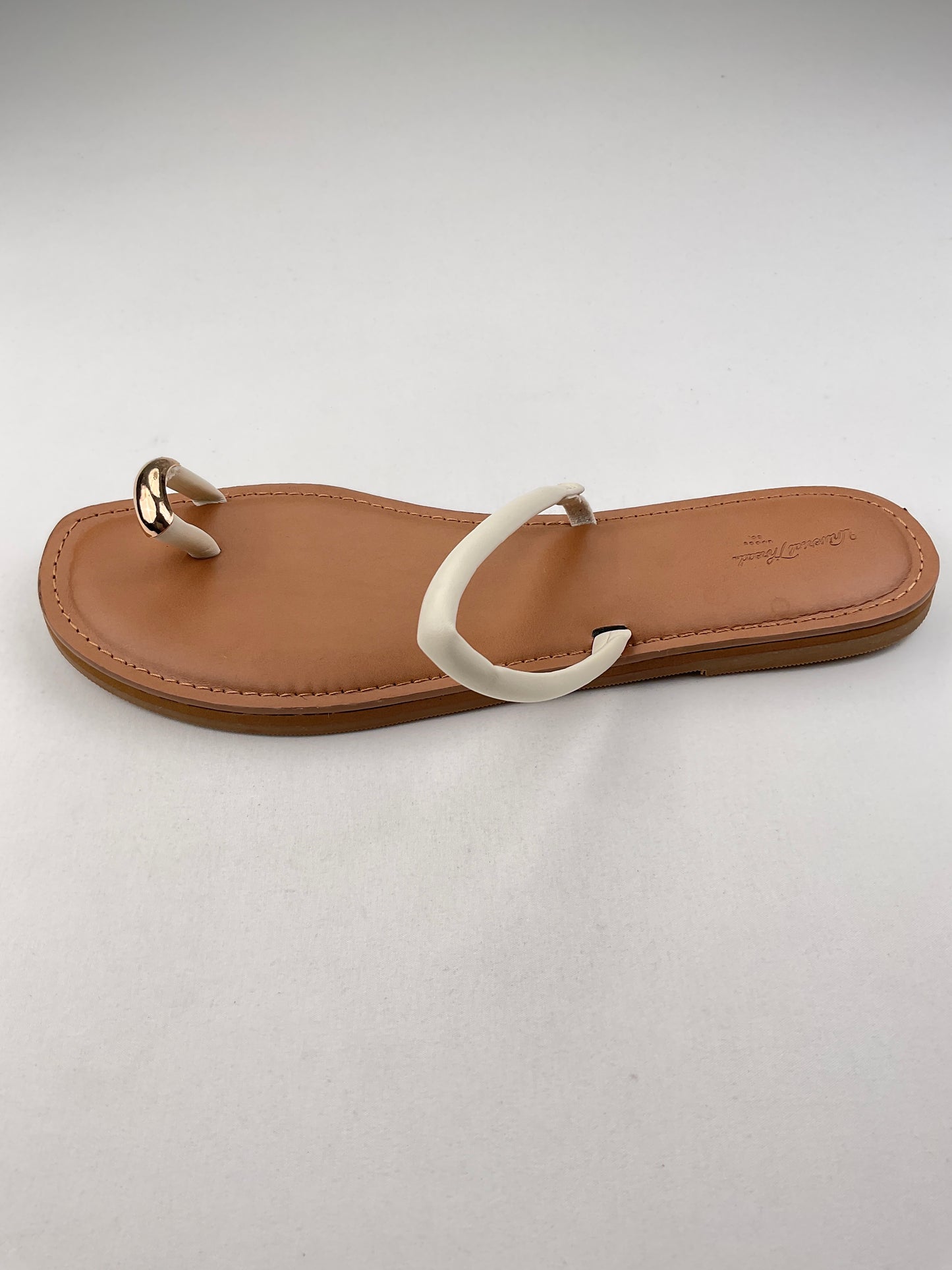 Sandalia Blanco Universal Thread