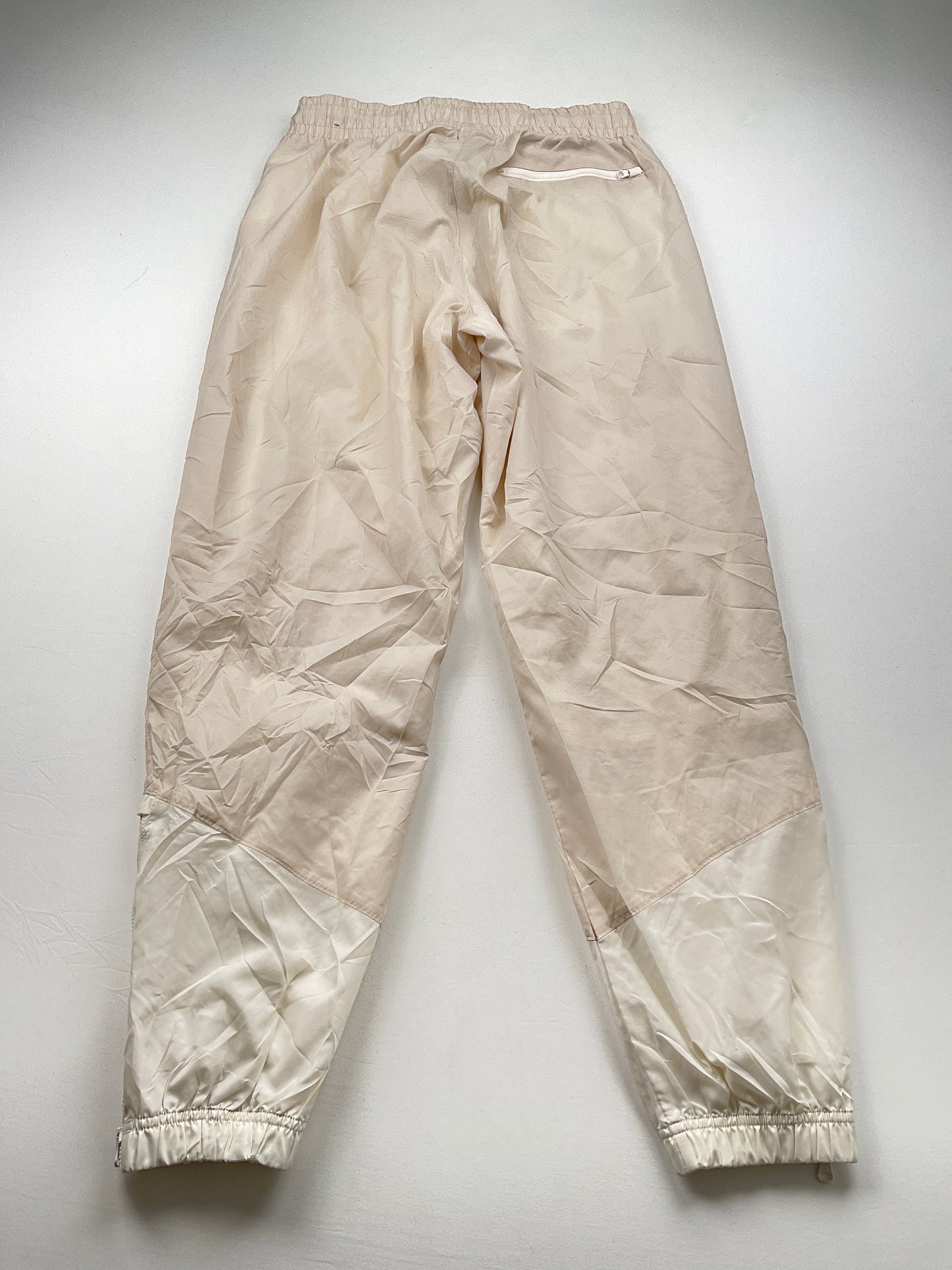Jogger Crema Nike