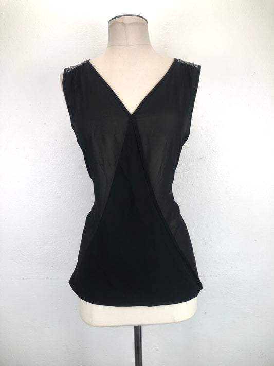 Blusa Negro Halo
