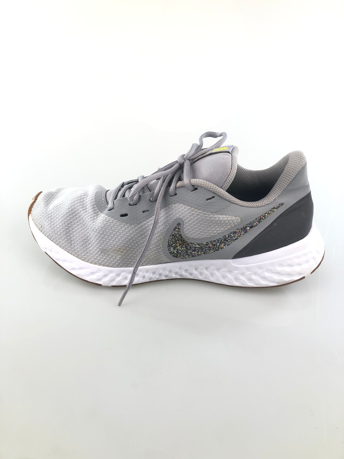 Tenis Gris Deportivo Nike