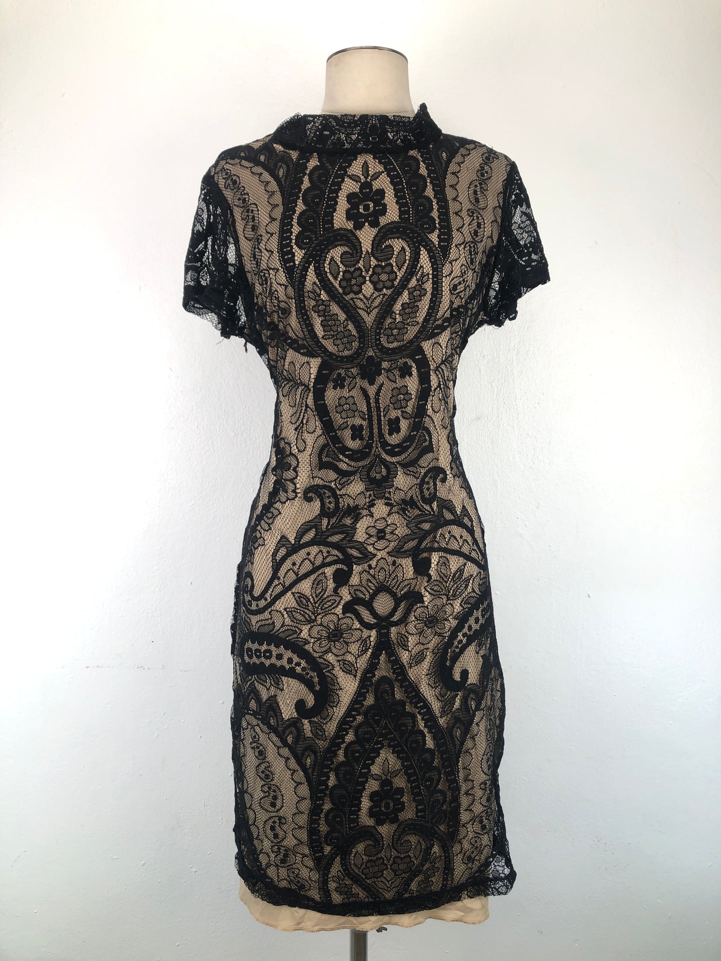 Vestido Negro de Floral Liberty Love