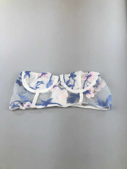 Top Blanco Floral Romwe