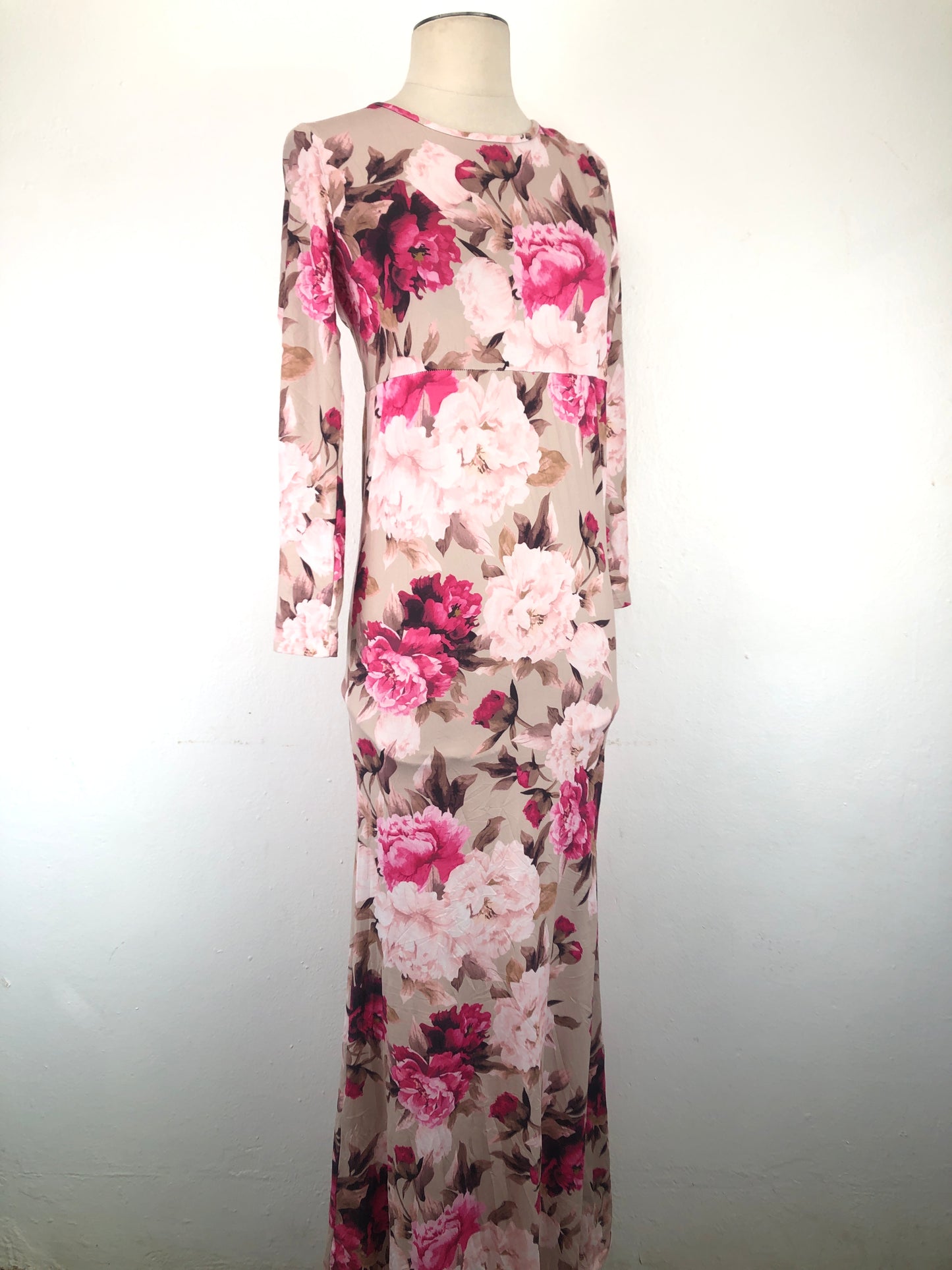 Vestido Crema de Floral Variangis