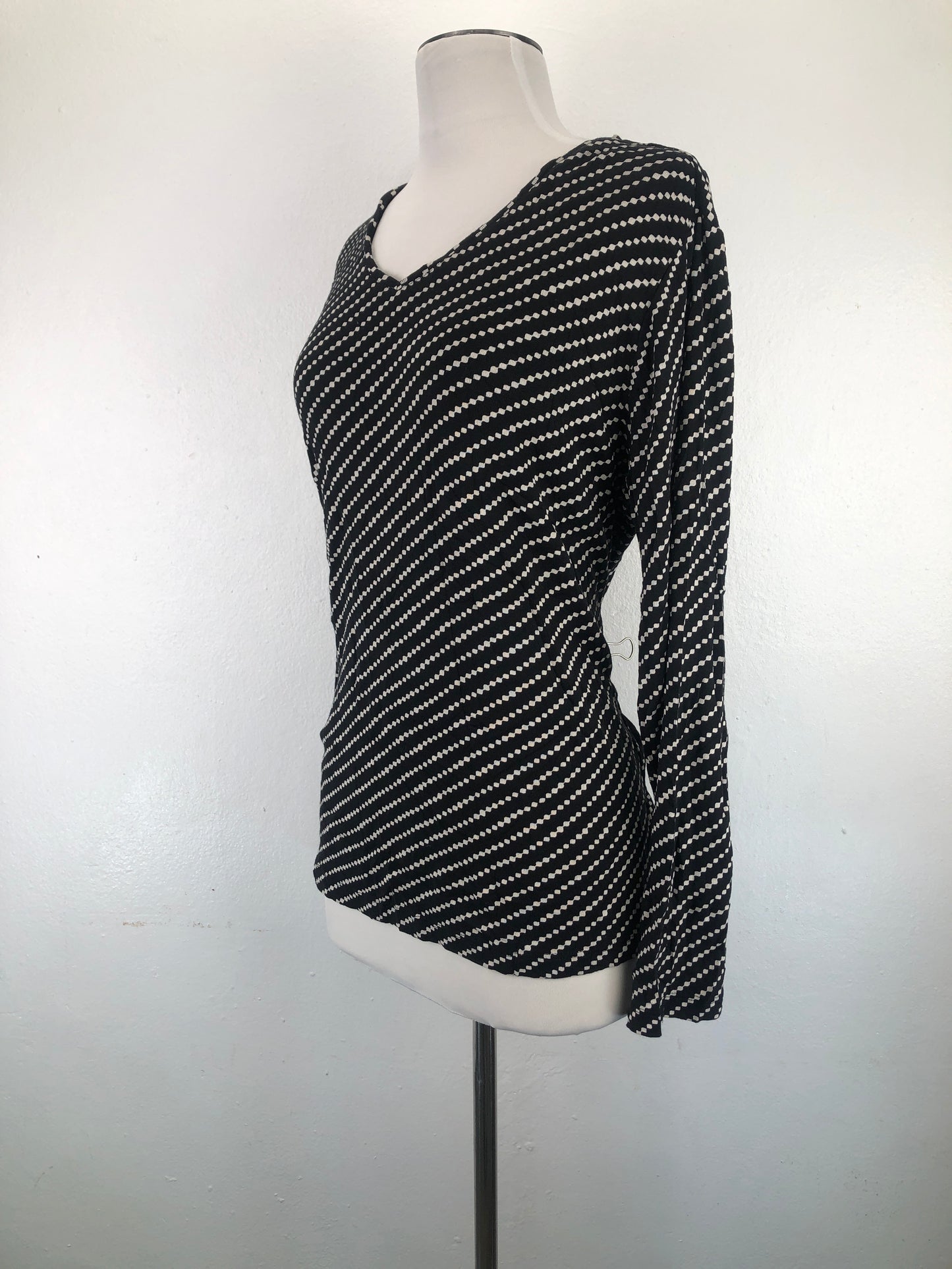 Blusa Negro de Lunares Chicos