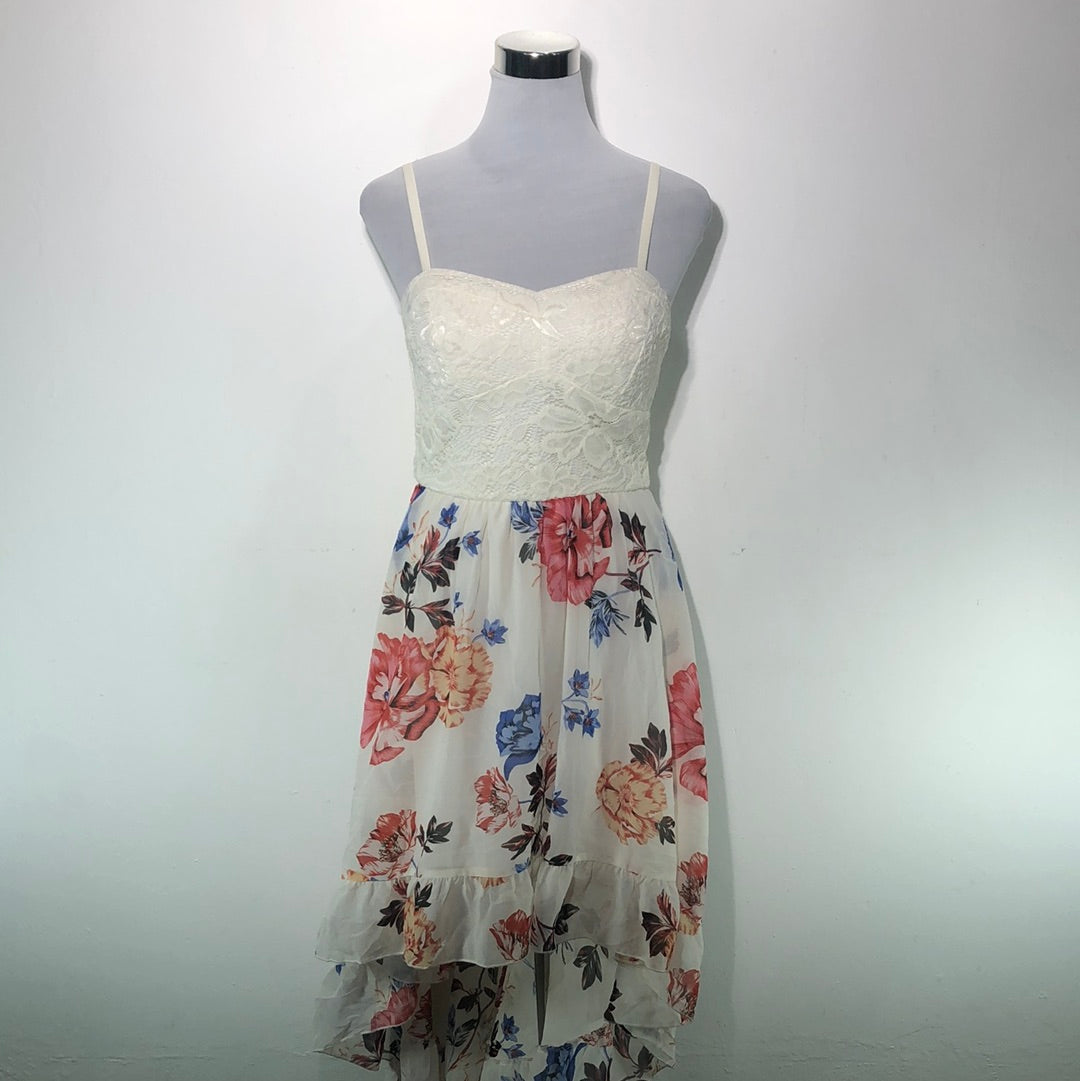 Vestido Blanco de Flores A.U.W