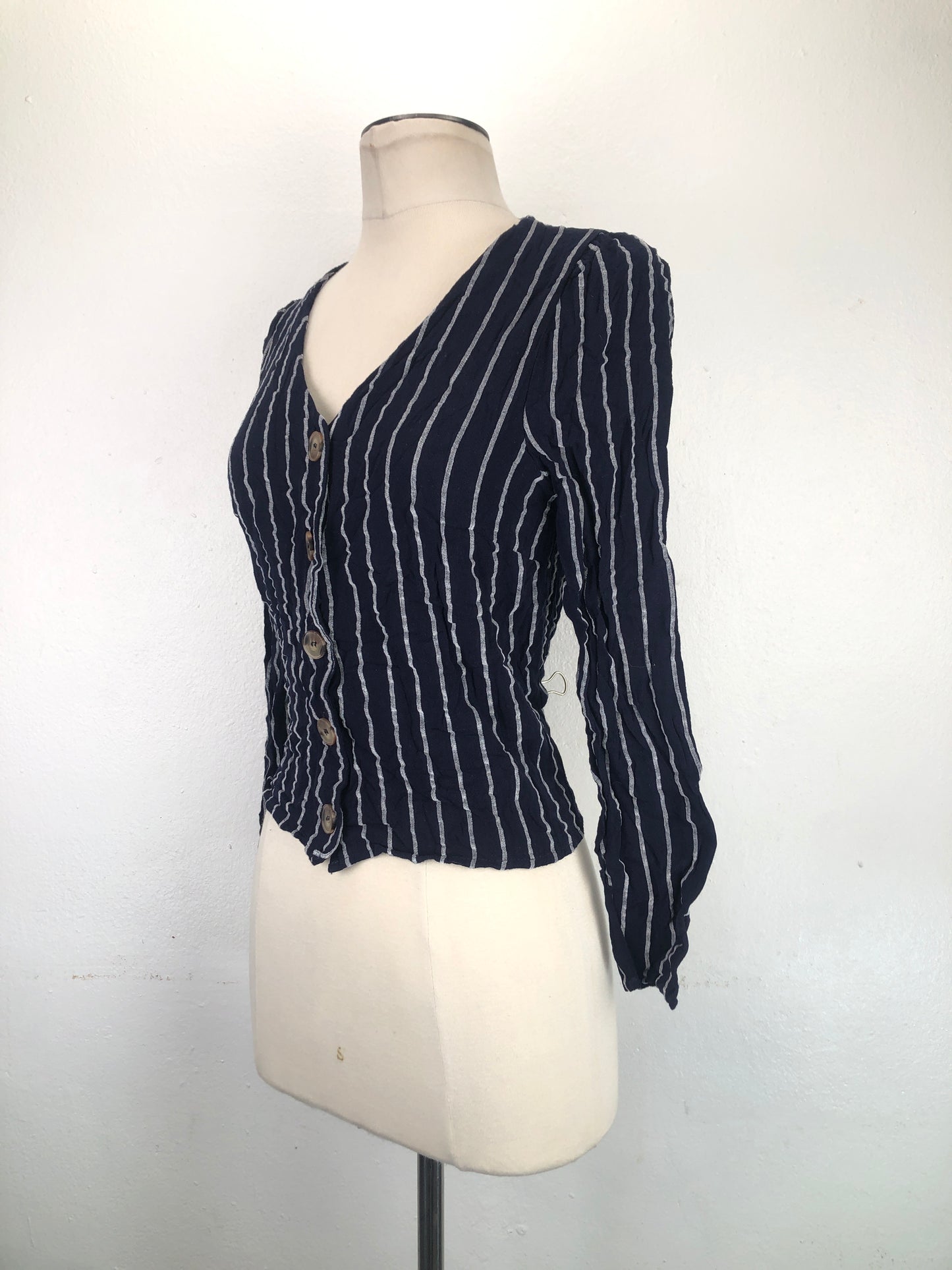 BlusaAzul marino de Rayas Urban Romantics