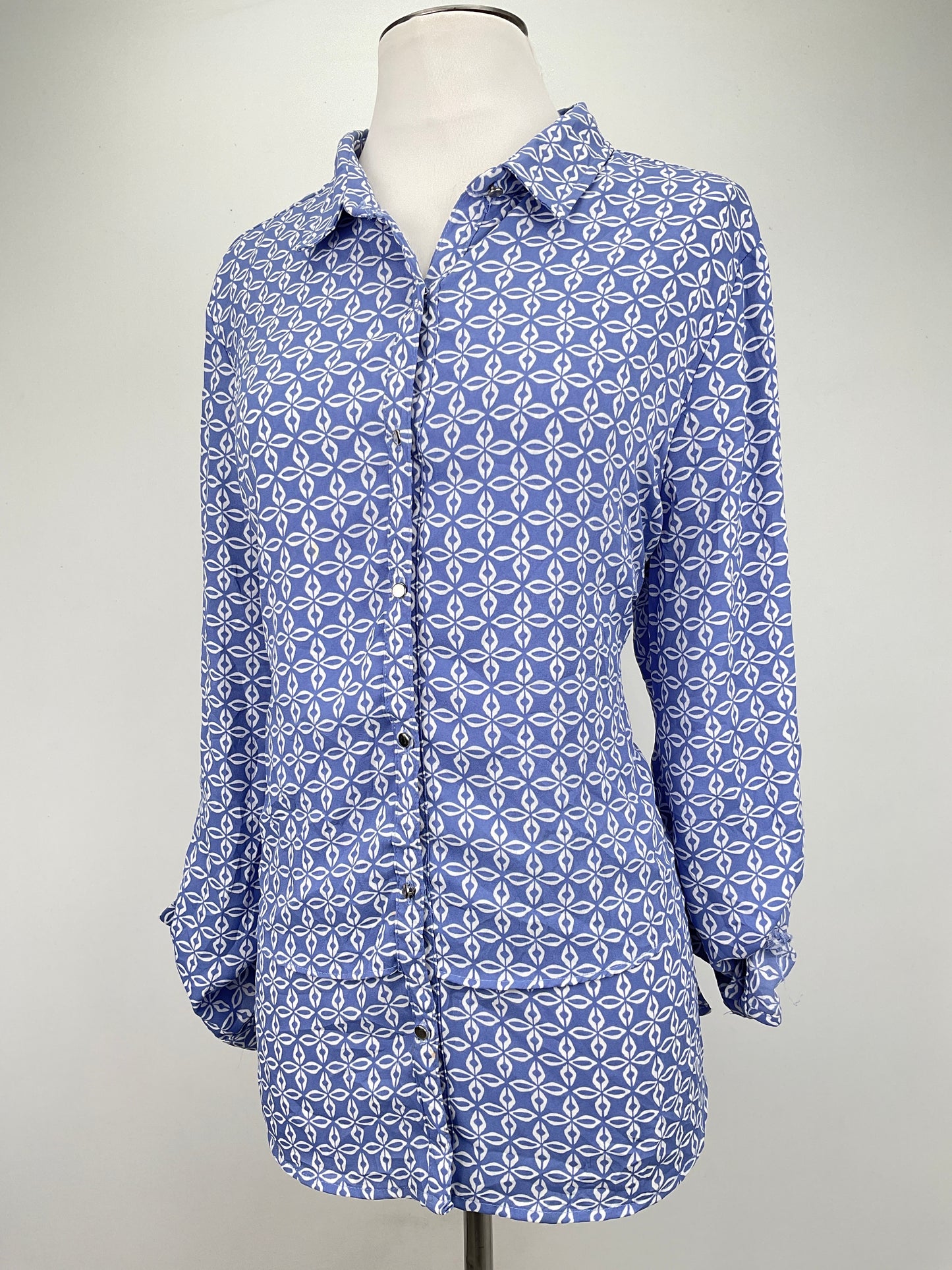 Camisa Azul claro Floral Victory Sports Wear