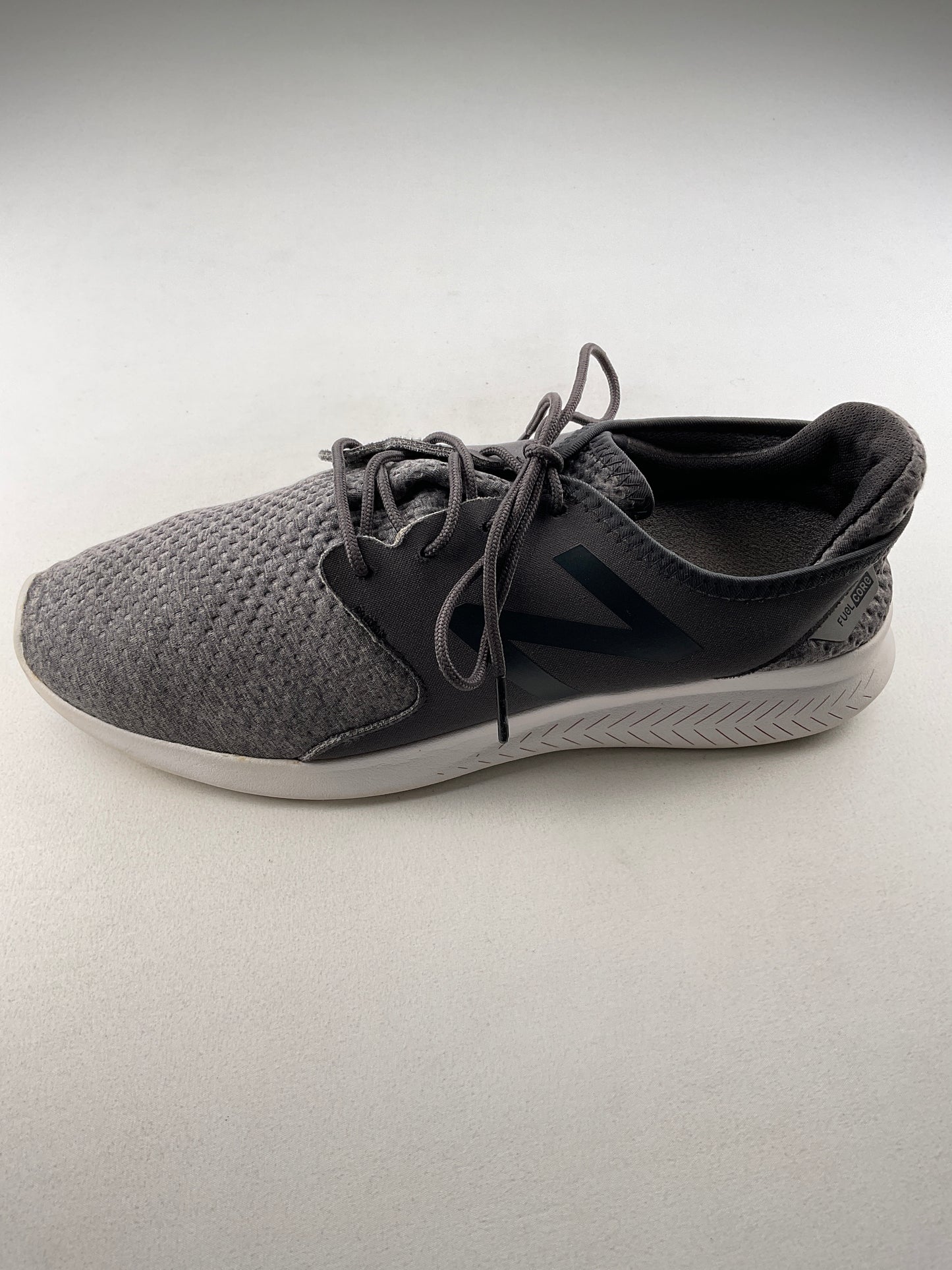 Tenis Gris Deportivo New Balance