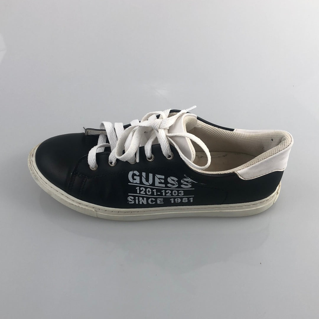 Tenis Negro Guess