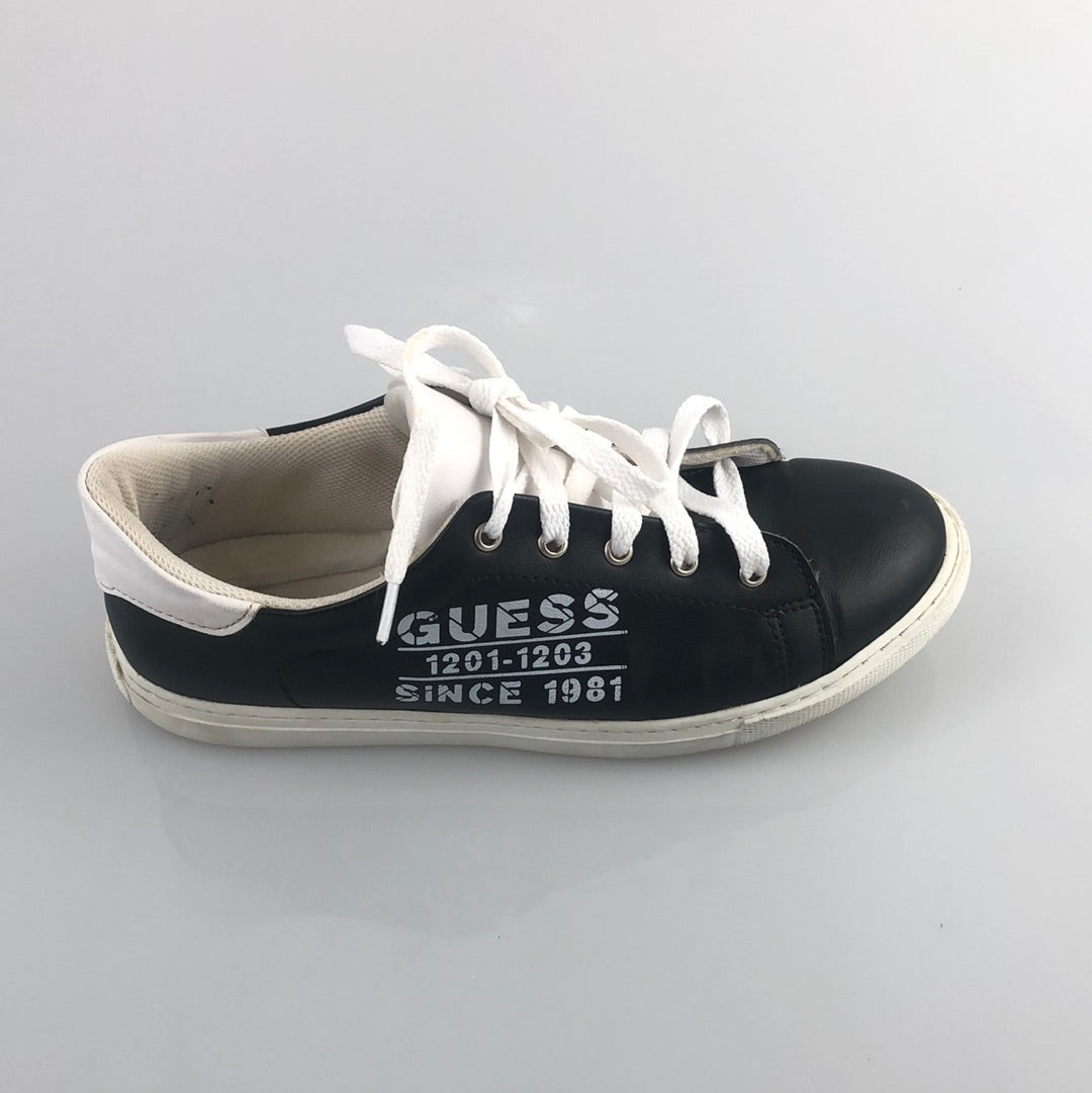 Tenis Negro Guess