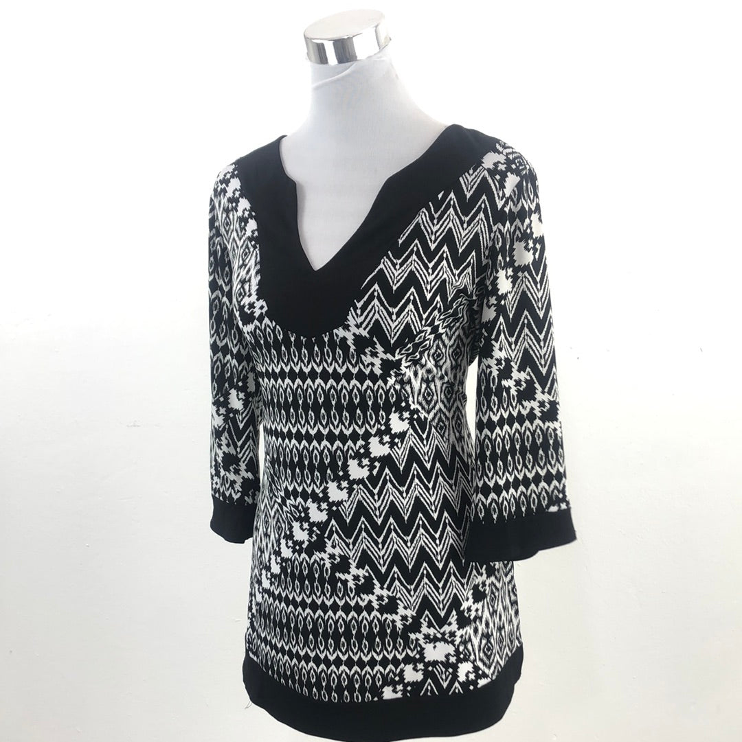 Blusa Negro Jon Den