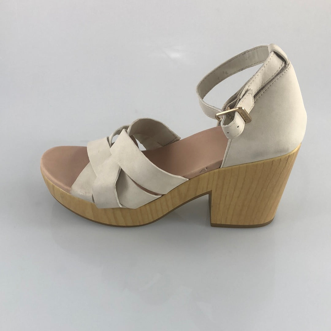 Zapatilla Crema Dr Scholl's