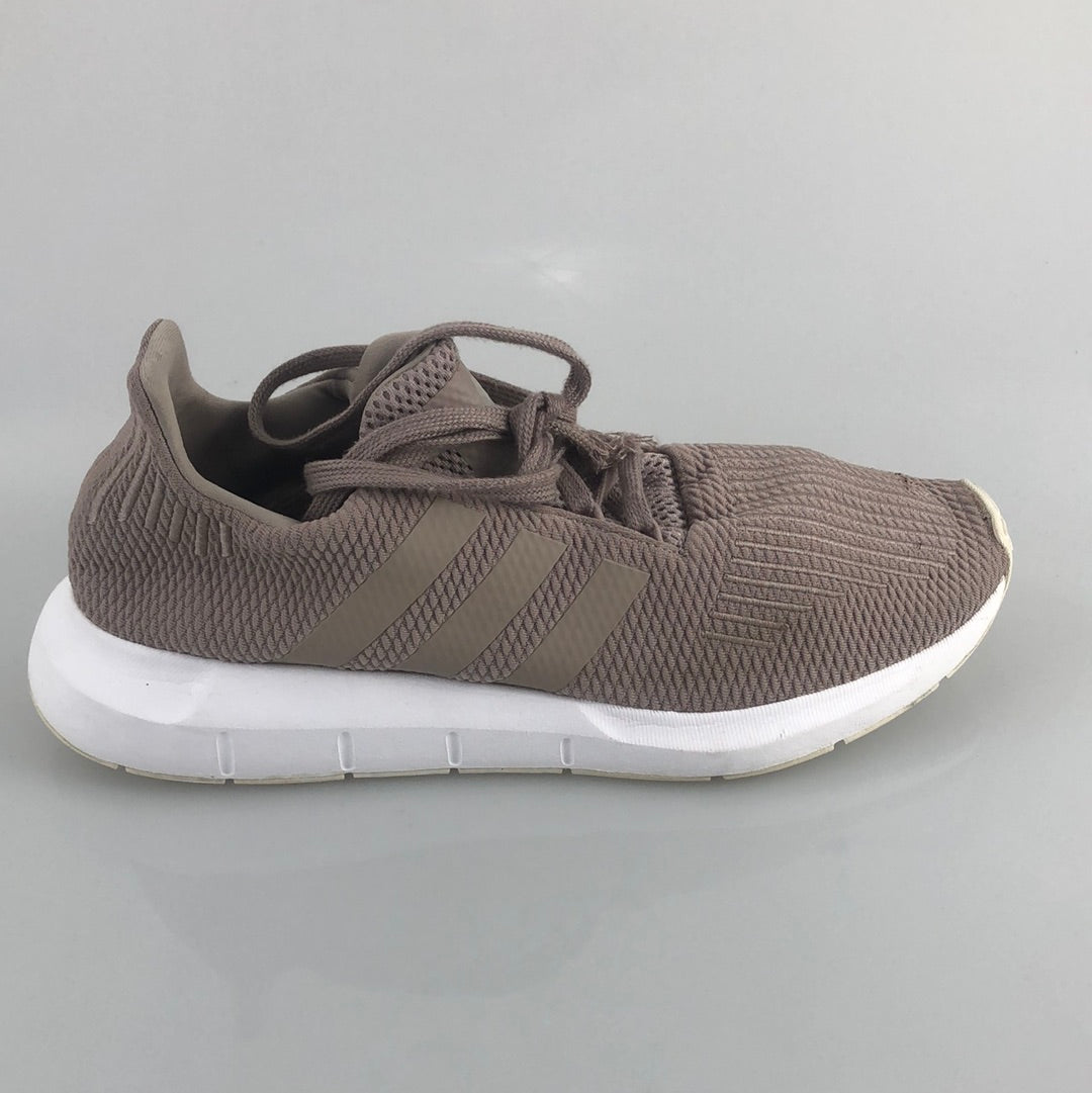 Tenis Crema Adidas
