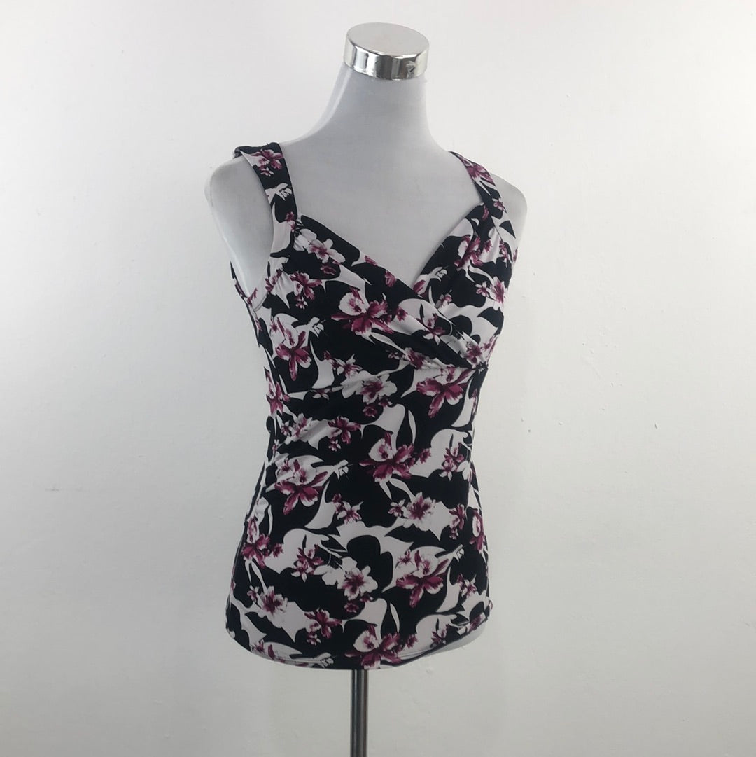 Blusa Negro de Flores White Black House Market