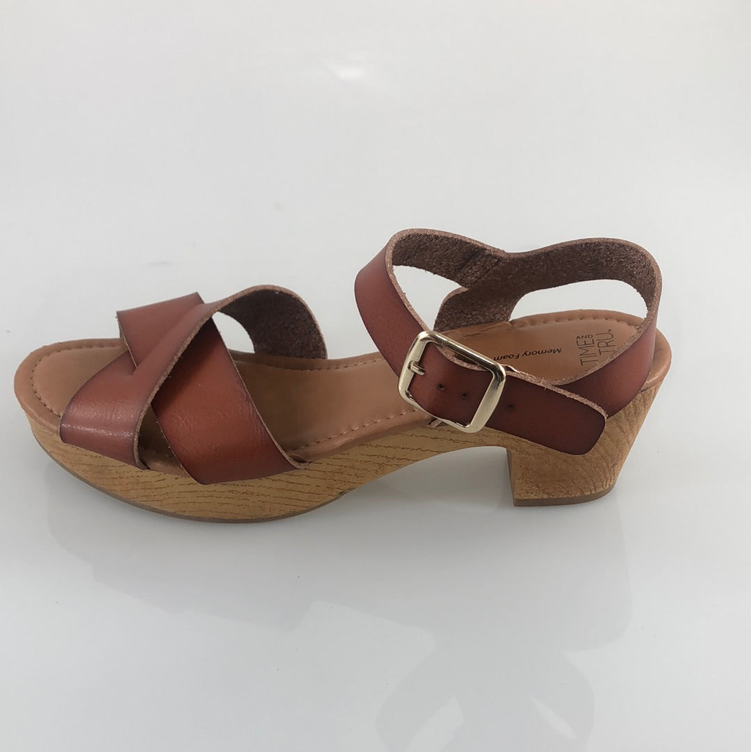 Zapatilla Marron Time and Tru