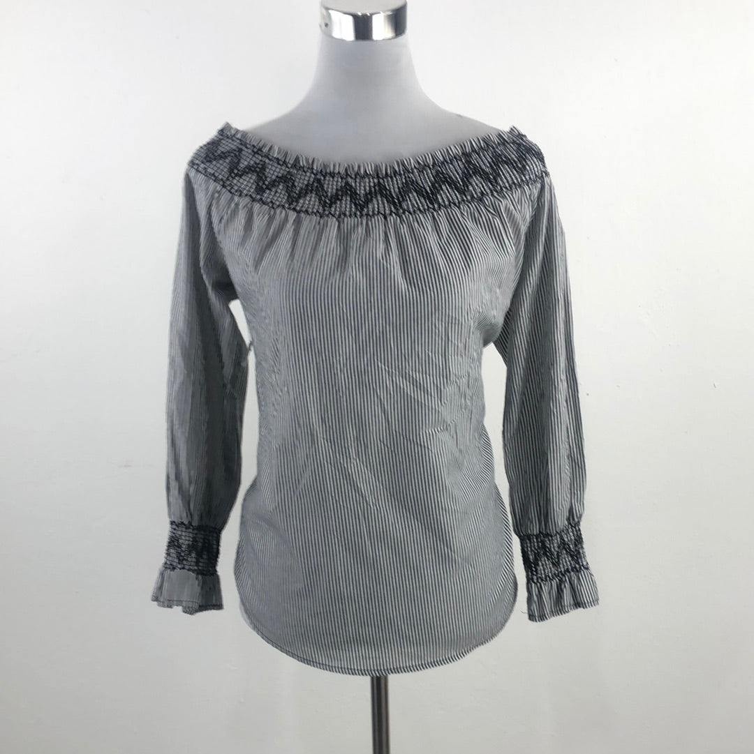 Blusa Negro de Raya E.M