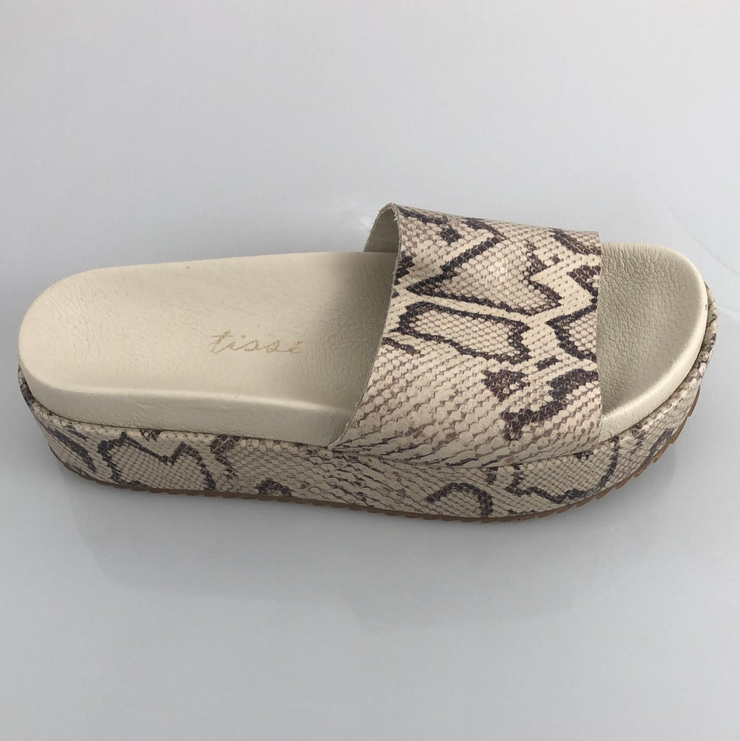 Sandalia Crema Matisse