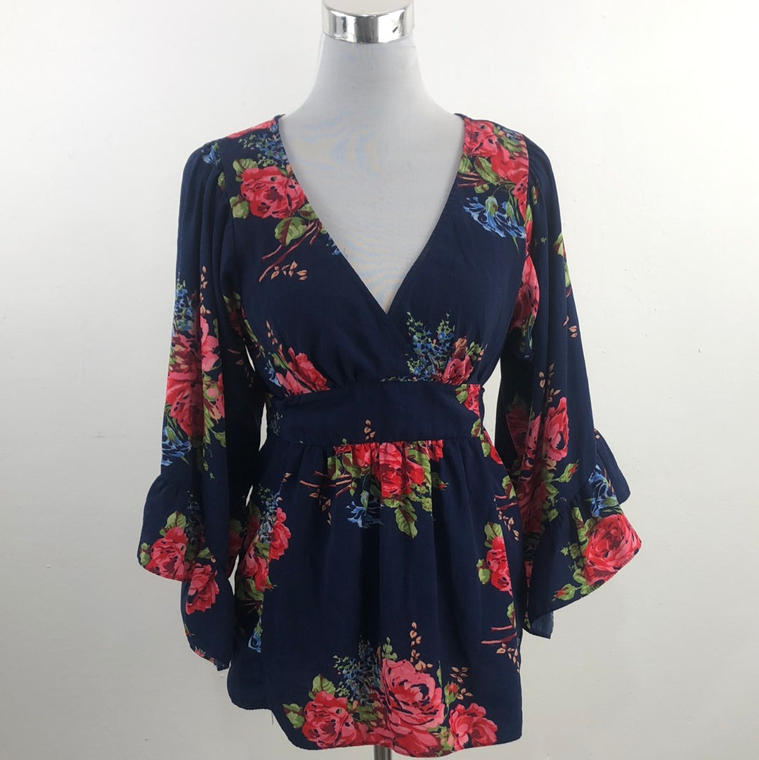 Blusa Azul Marino de Flores Betset Johrson